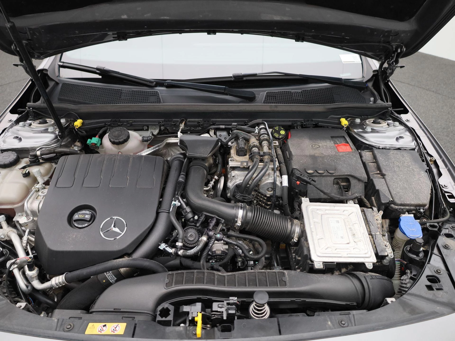 Mercedes-Benz CLA Shooting Brake 250 e AMG Line