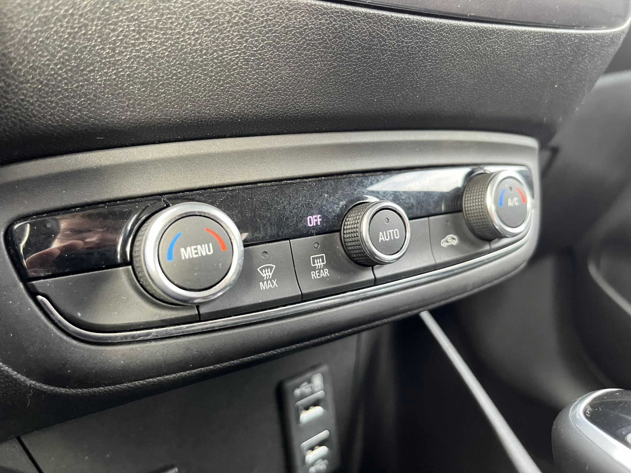 Opel-Crossland X-image-42
