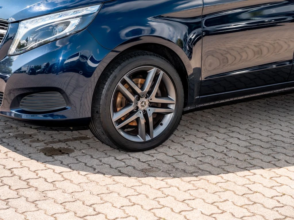 Mercedes-Benz-V-Klasse 250 d-image-5