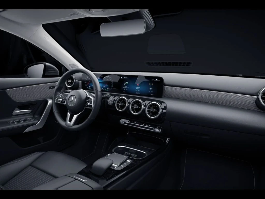 Mercedes-Benz-A-Klasse 250 e-image-12