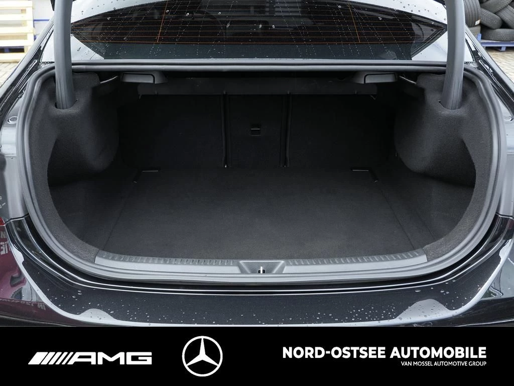 Mercedes-Benz A-Klasse 250 LIMO AMG 4M NAVI TEMPOMAT LED SITZH AMG LineW177 A 250 LIMO AMG 4M NAVI TEMPOMAT LED SITZH AMG Line