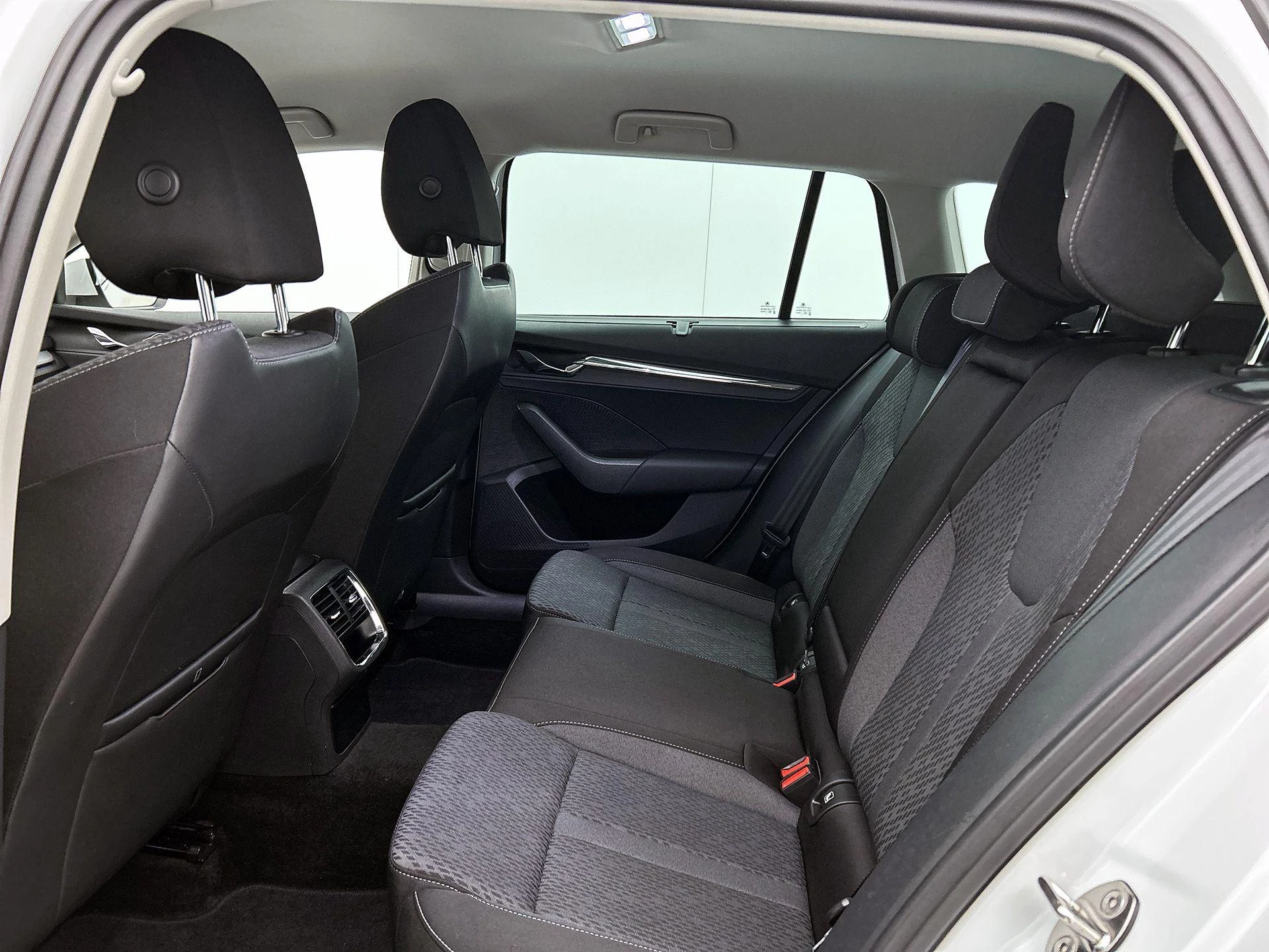 Škoda Octavia Combi 1.4 TSI iV PHEV Business Edition Plus