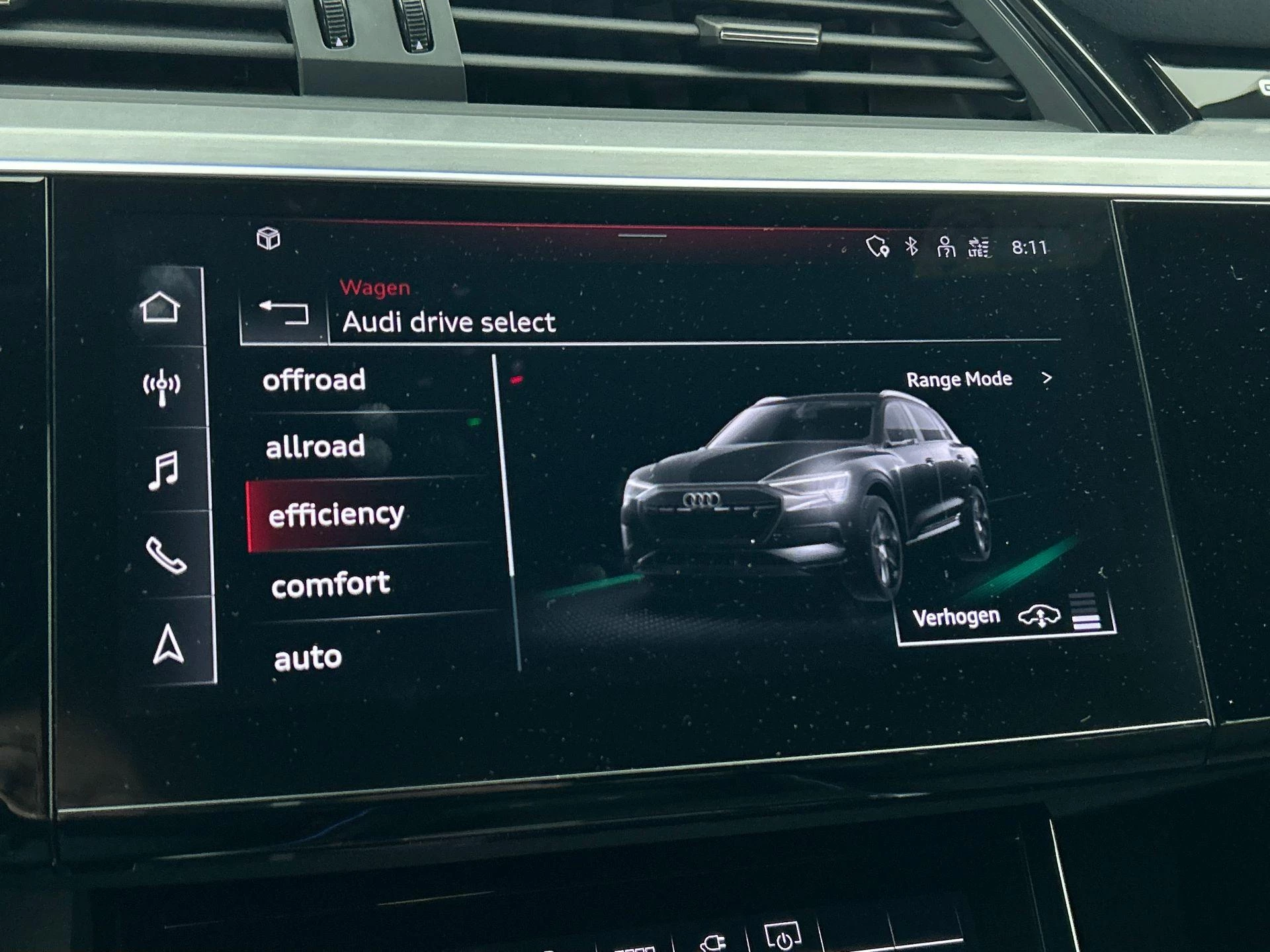Audi-Q8 e-tron-image-15
