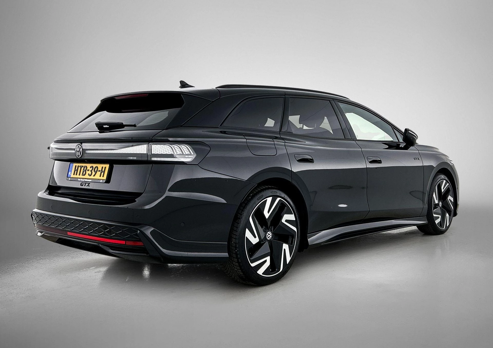 Volkswagen-ID.7-image-3