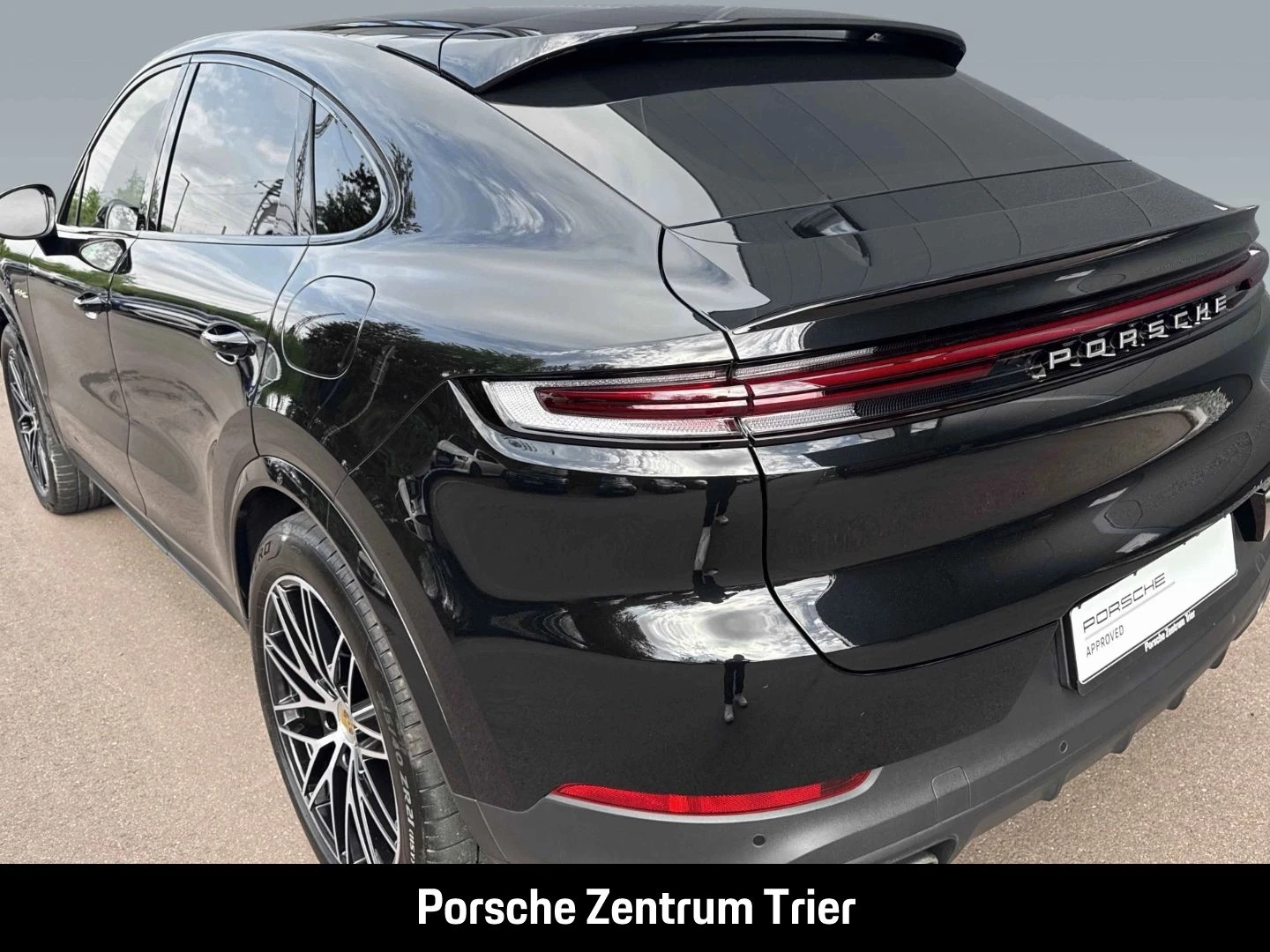 Porsche-Cayenne-image-9
