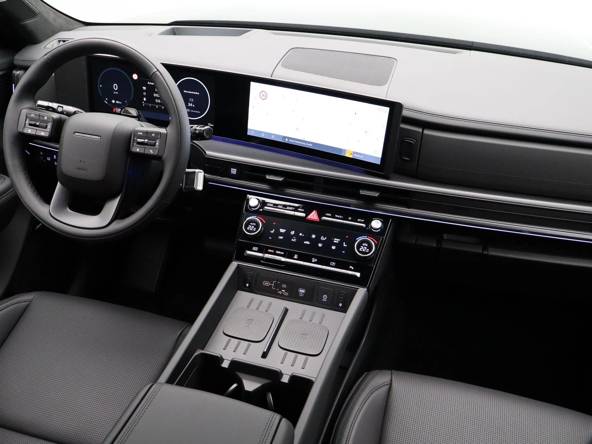 Hyundai-Santa Fe-image-38