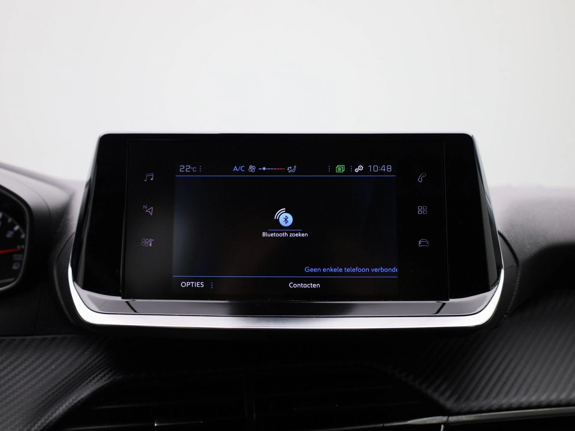 Peugeot-208-image-22