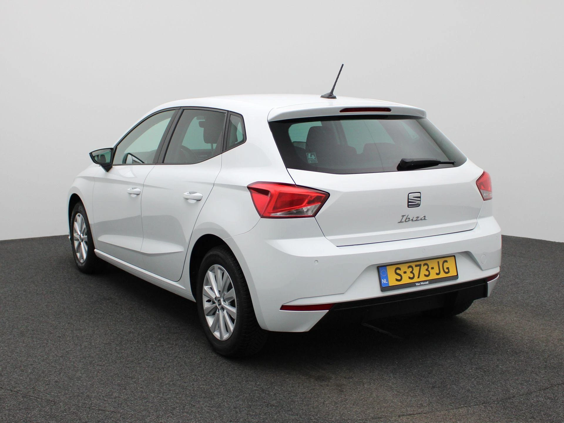 SEAT-Ibiza-image-1