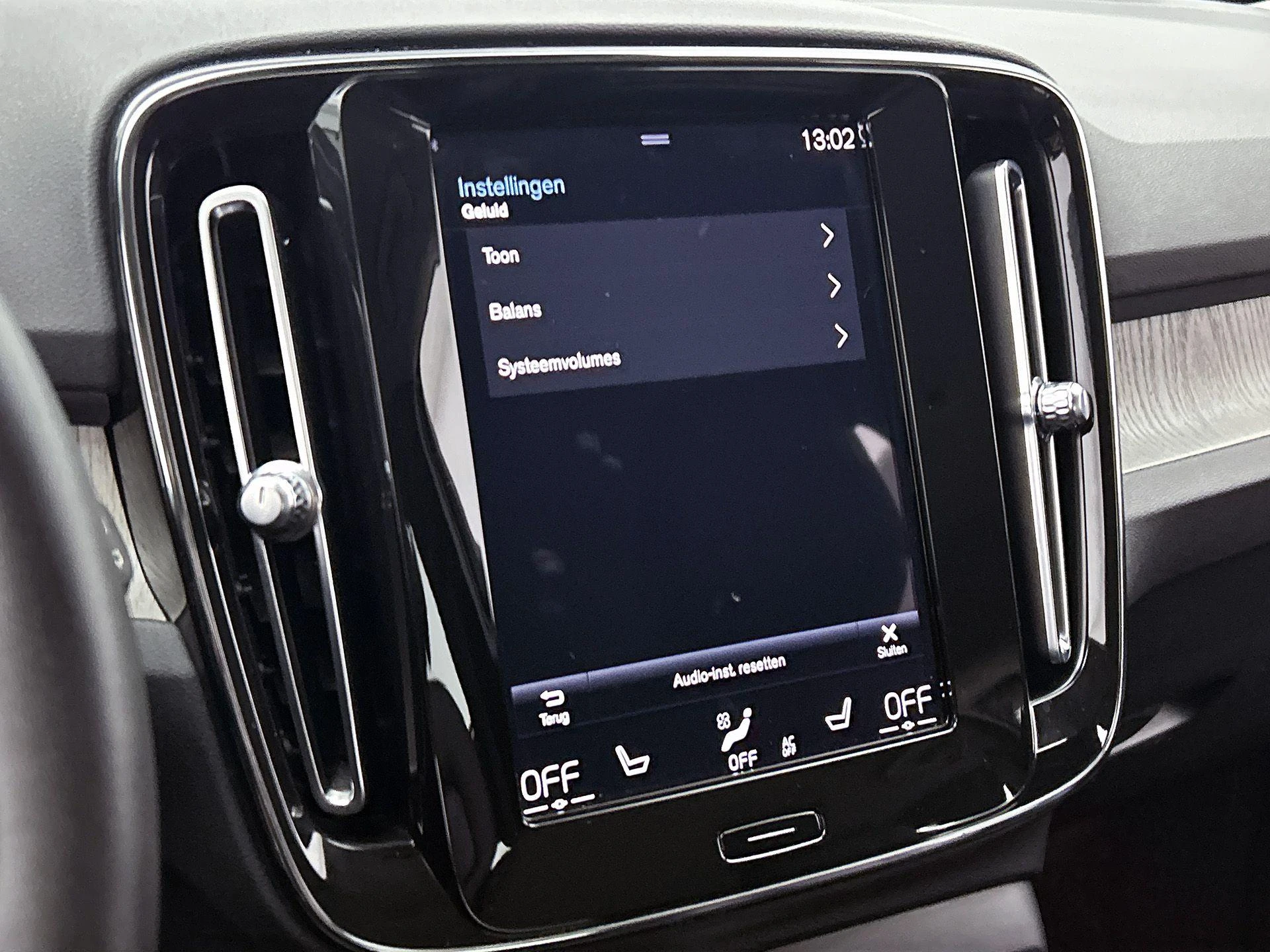 Volvo-XC40-image-6