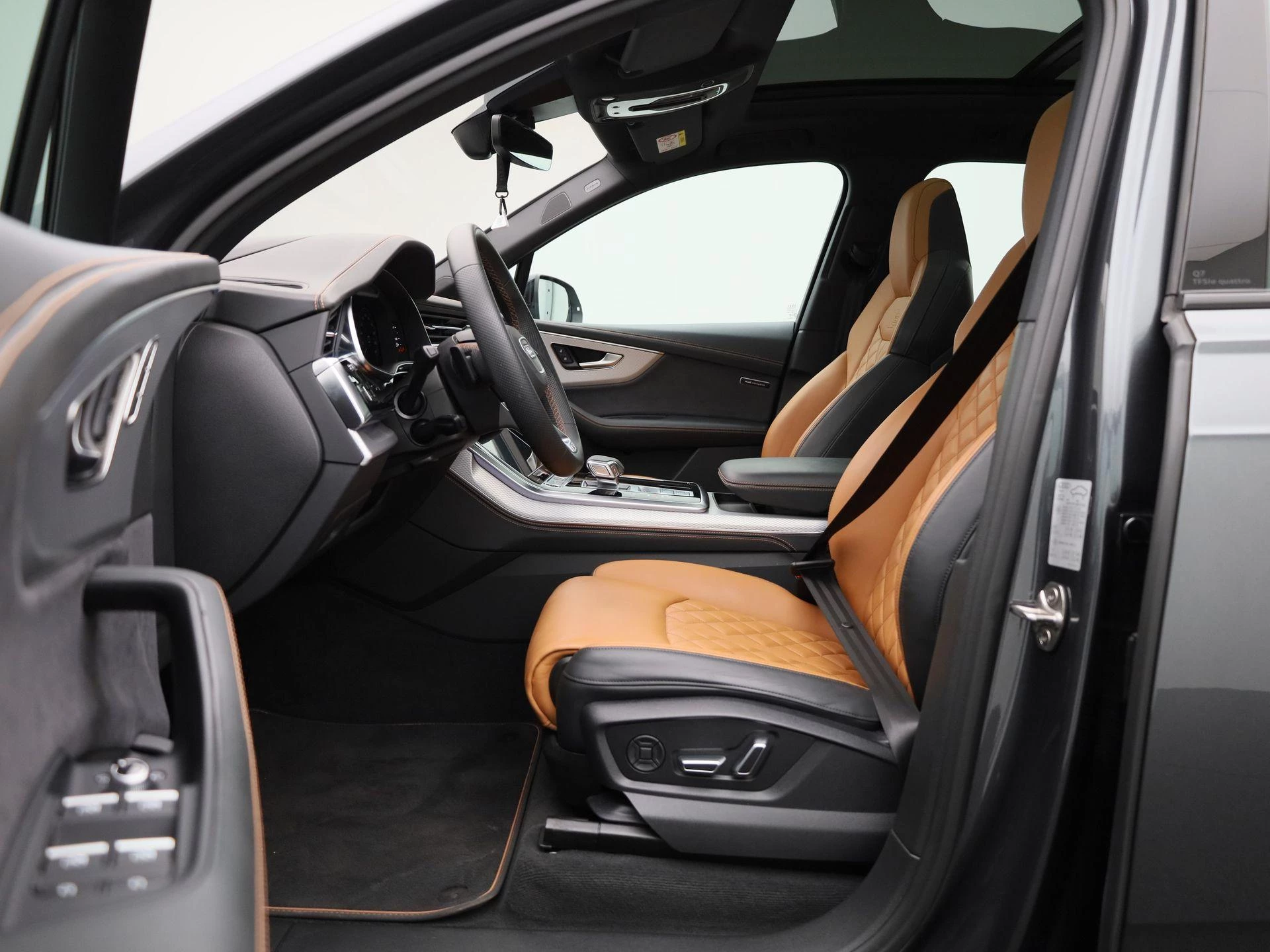 Audi-Q7-image-16