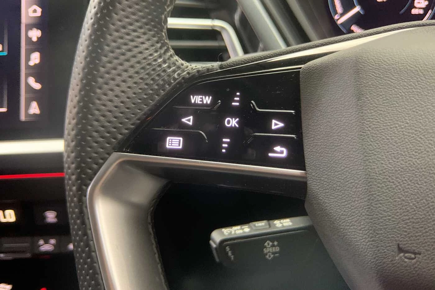 Audi-Q4 e-tron-image-26