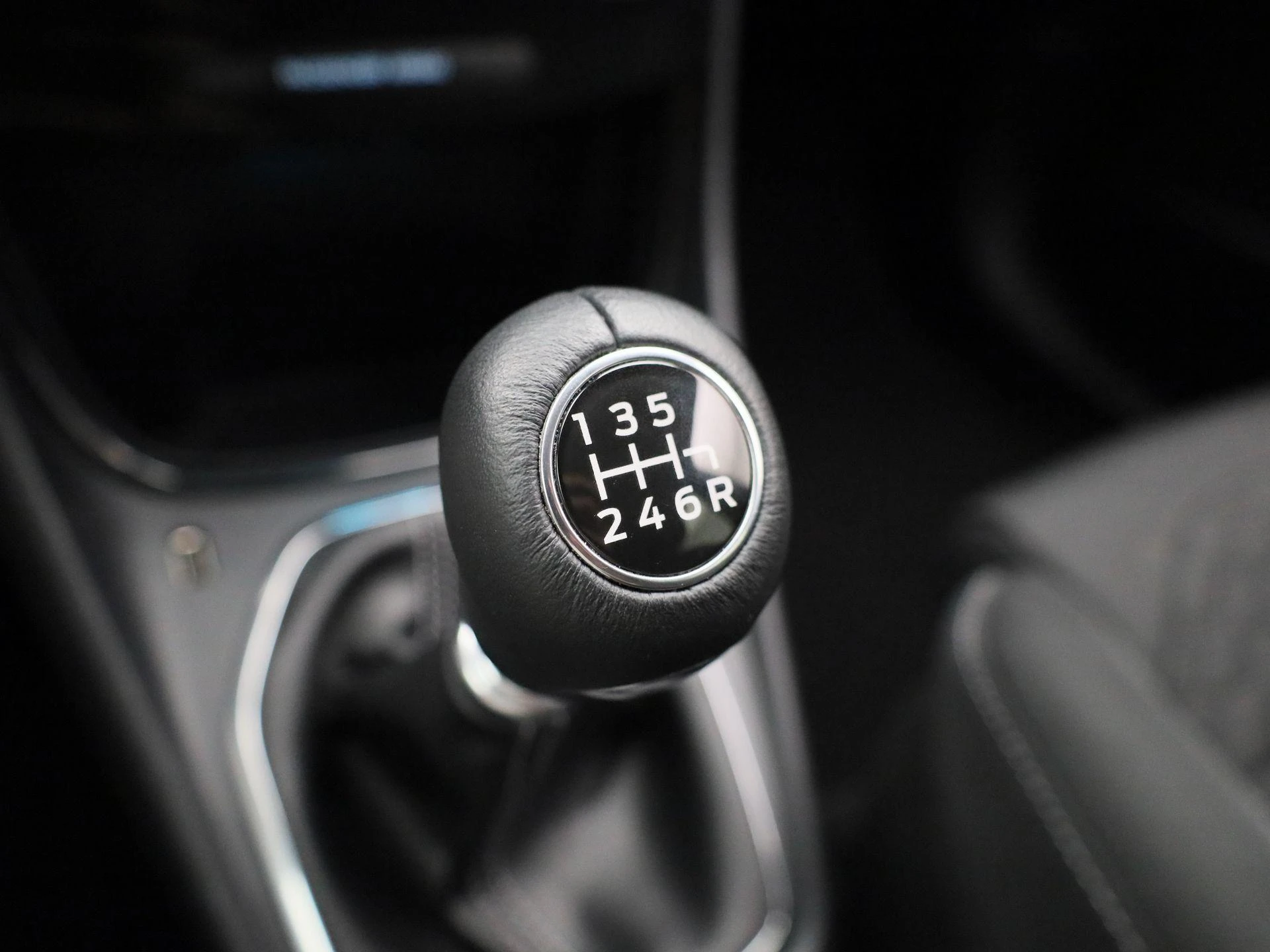 Ford-Puma-image-22