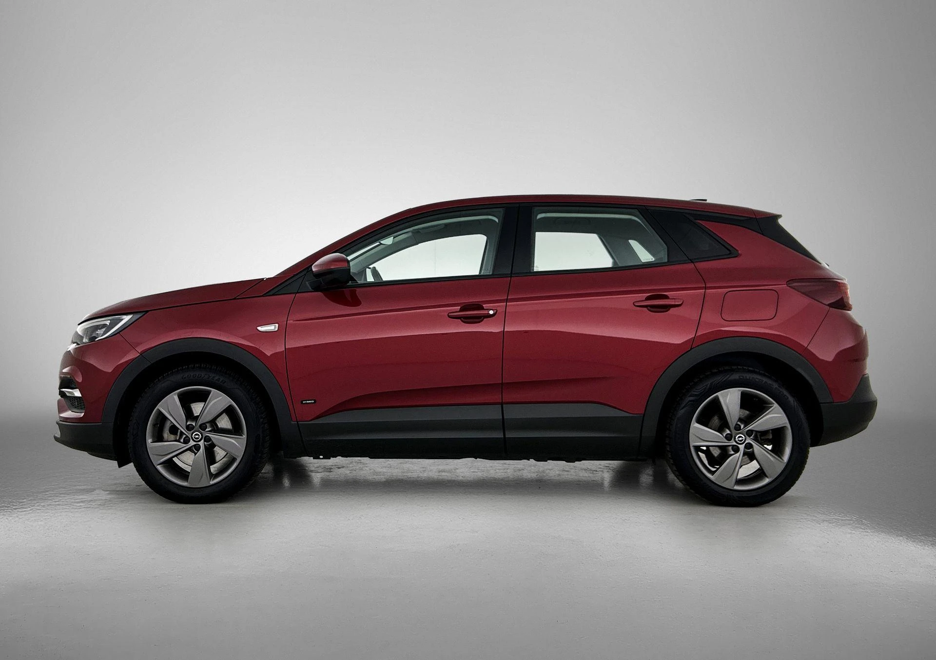 Opel-Grandland X-image-1