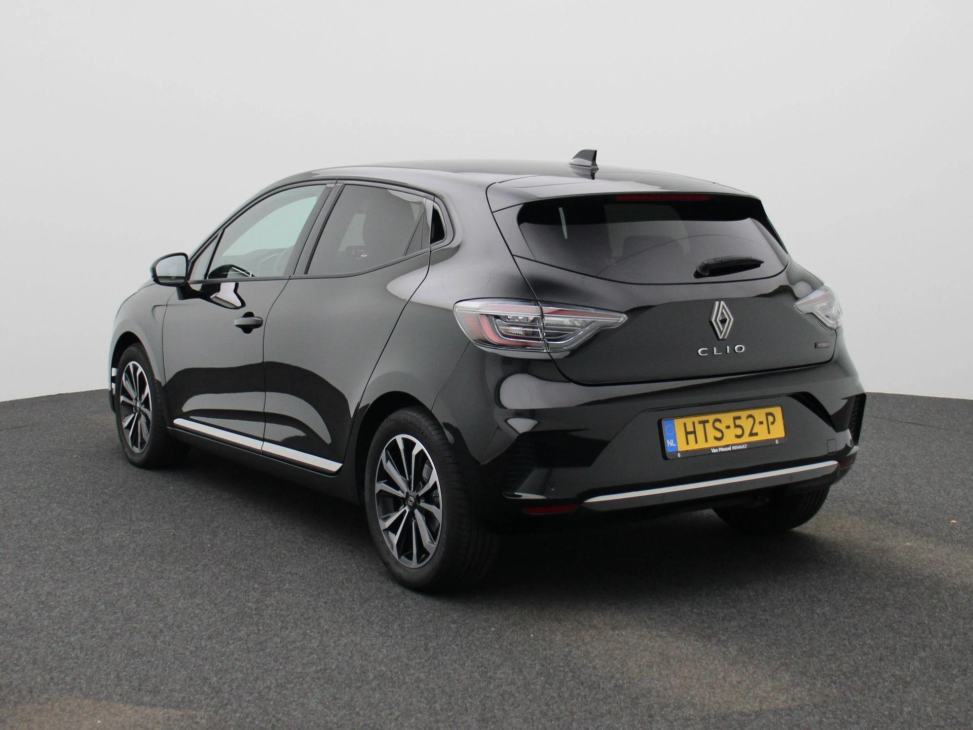 Renault-Clio-image-1