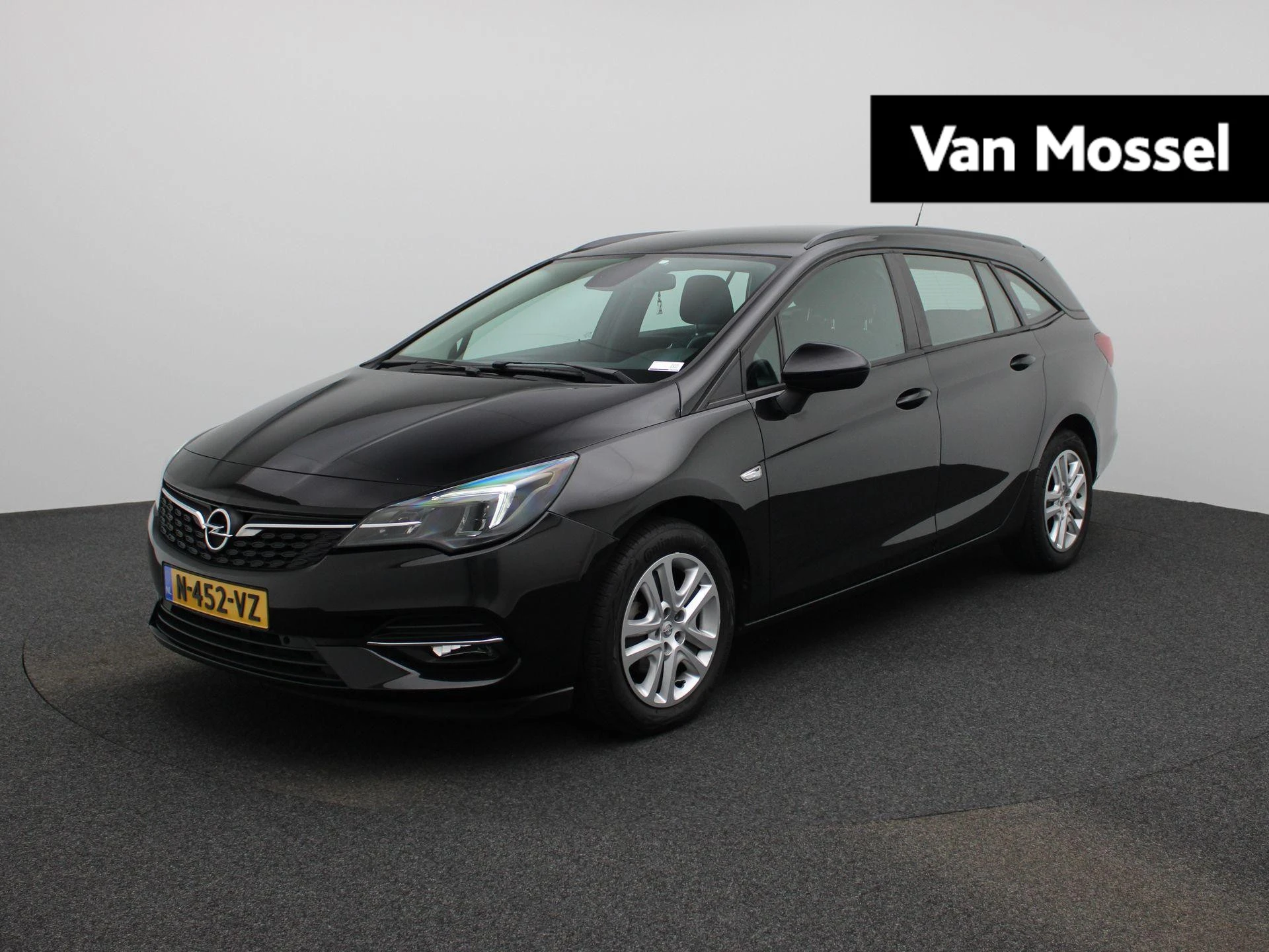 Opel-Astra-image-0