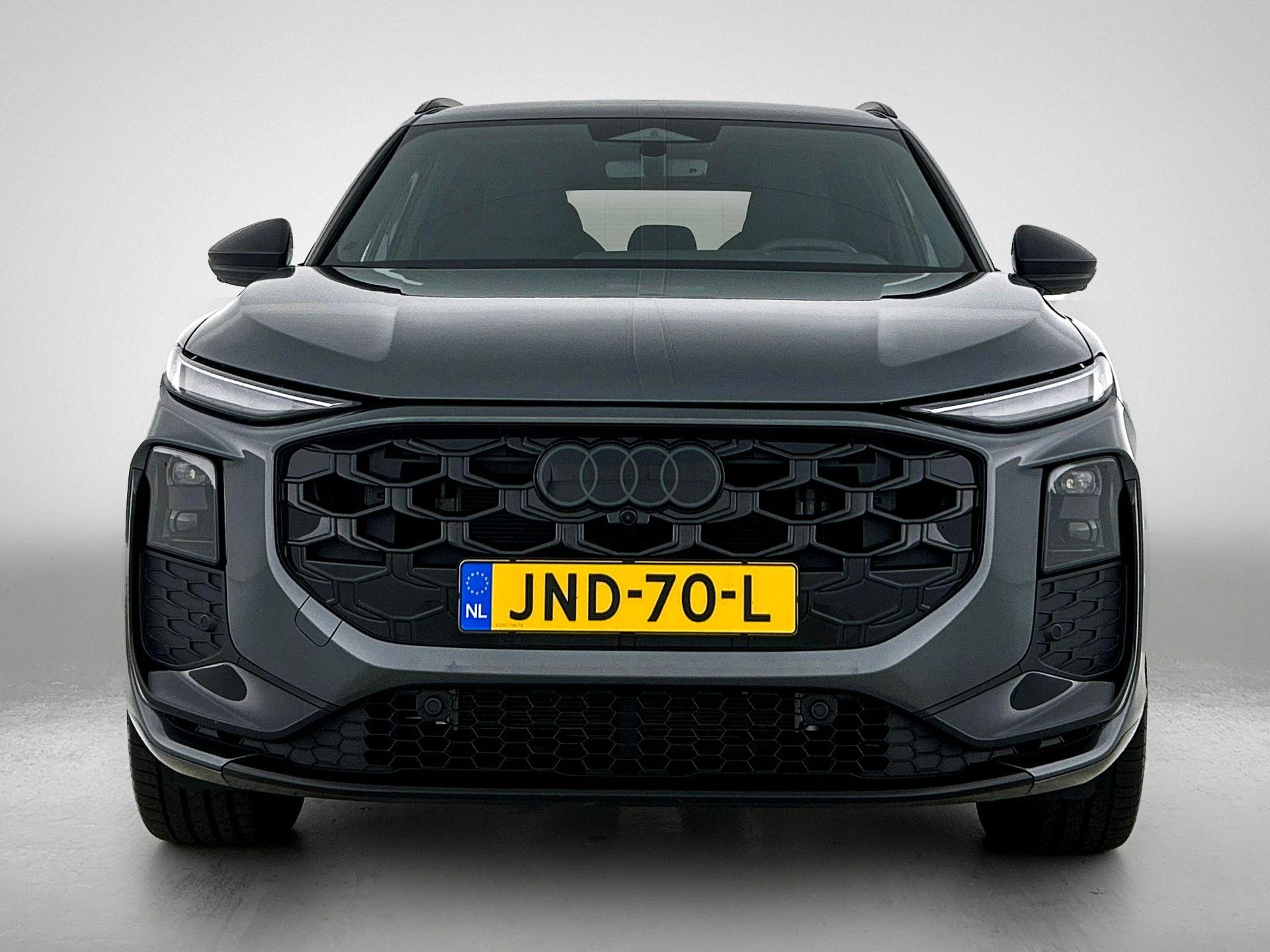 Audi-Q3-image-4