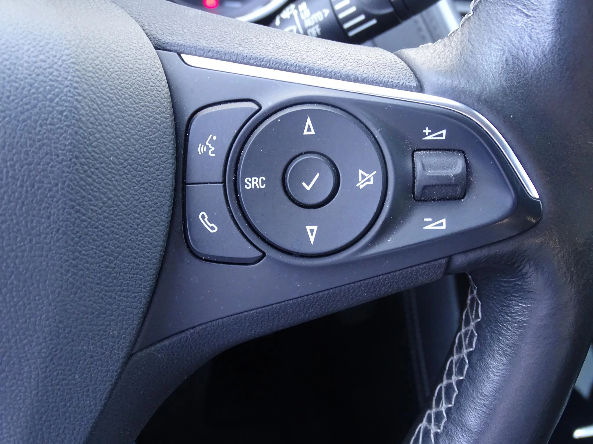 Opel-Grandland X-image-22