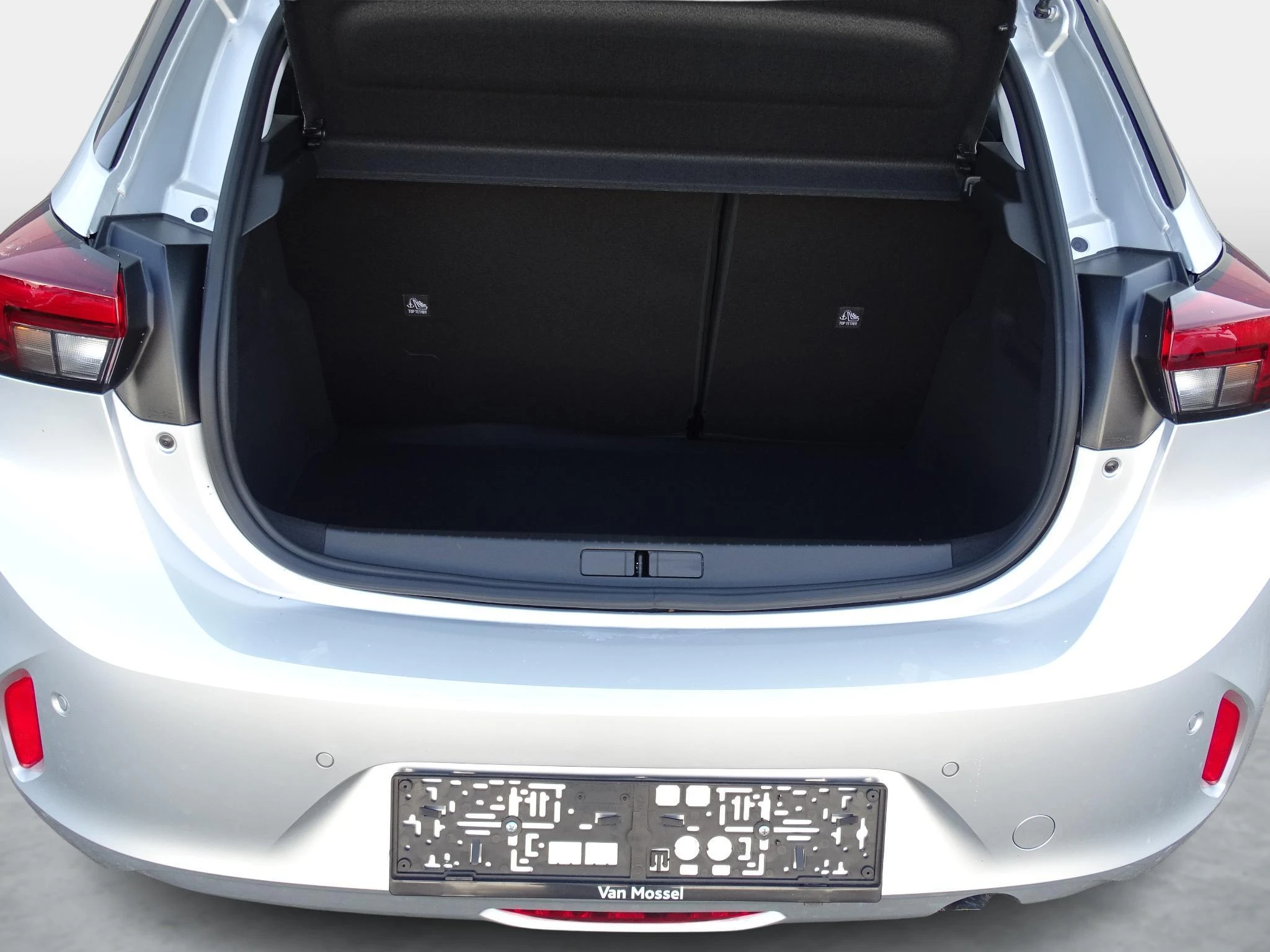 Opel-Corsa-image-16