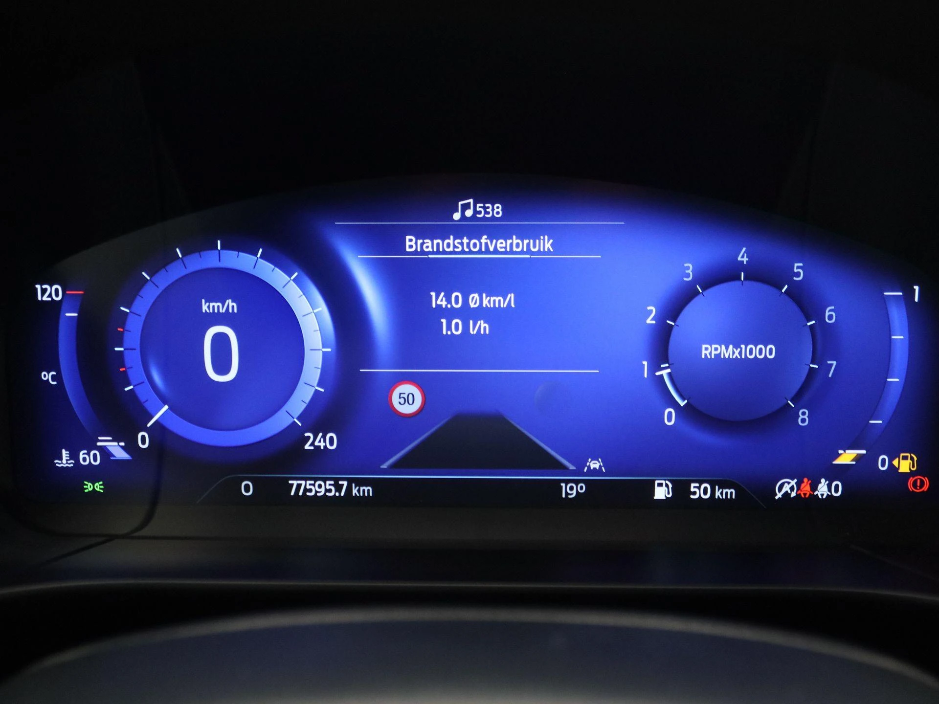 Ford-Kuga-image-8