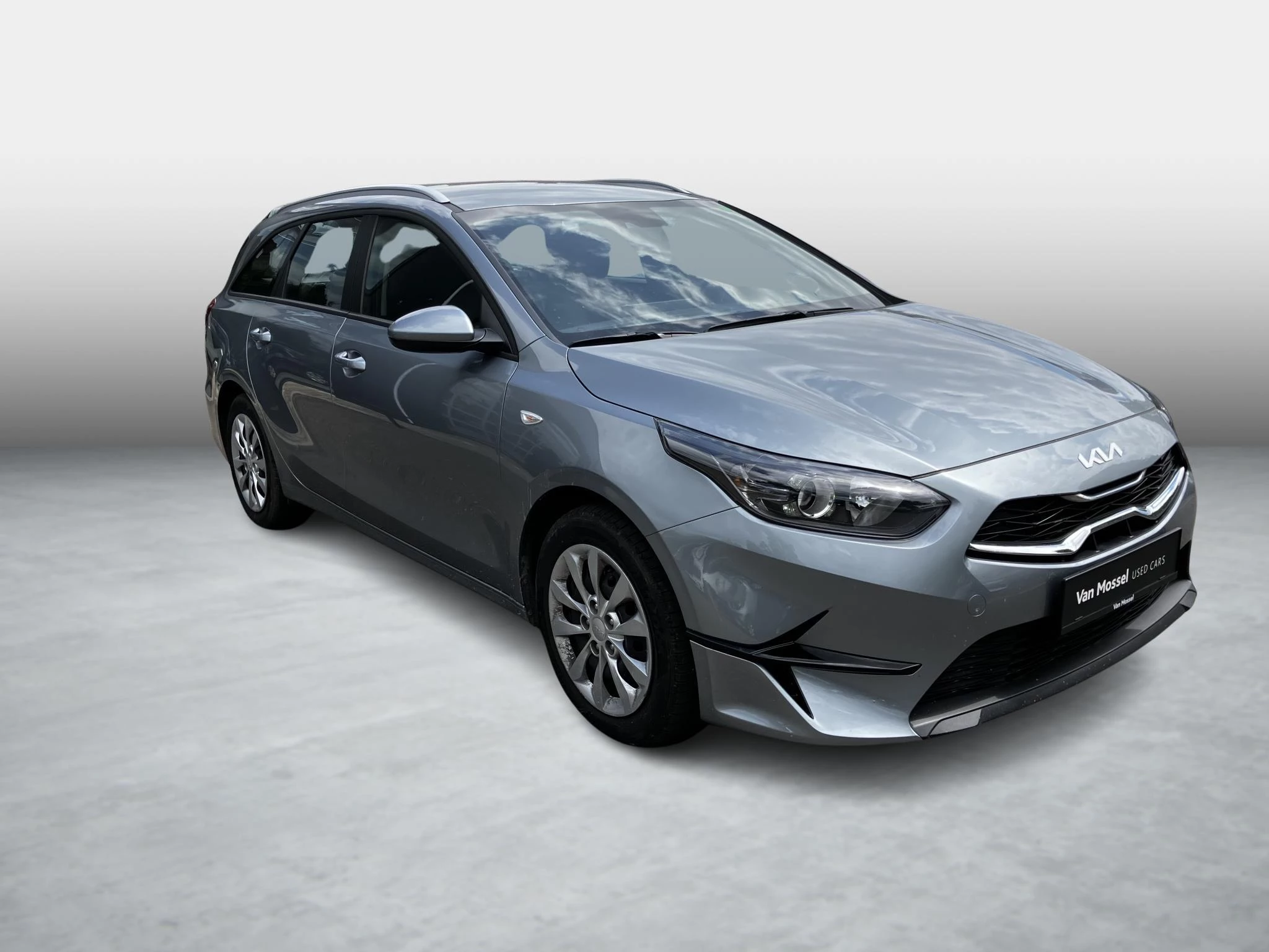 Kia-Ceed Sportswagon-image-4