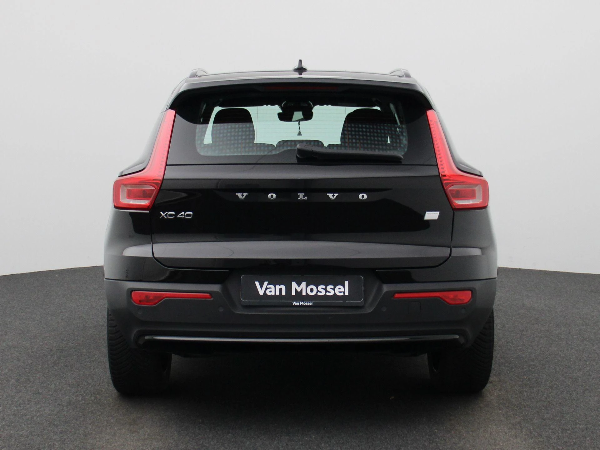 Volvo-XC40-image-4
