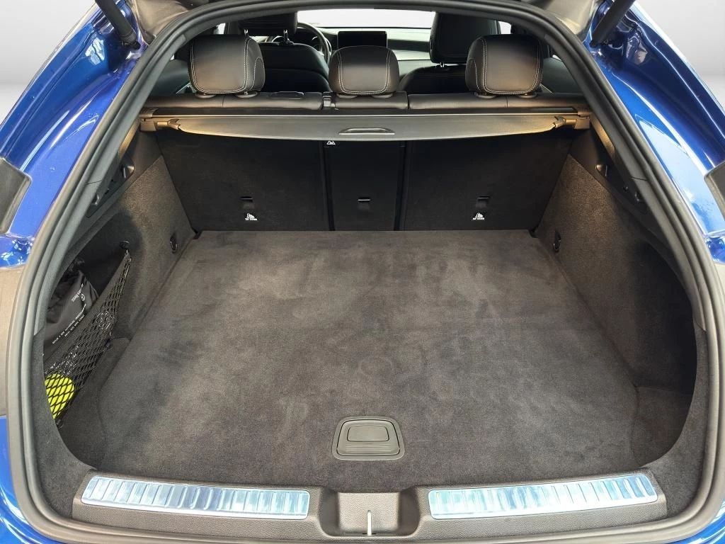 Mercedes-Benz GLC 200 4M COUPÉ AMG PDC BUSINESS TEMPO KAMERA AMG Line