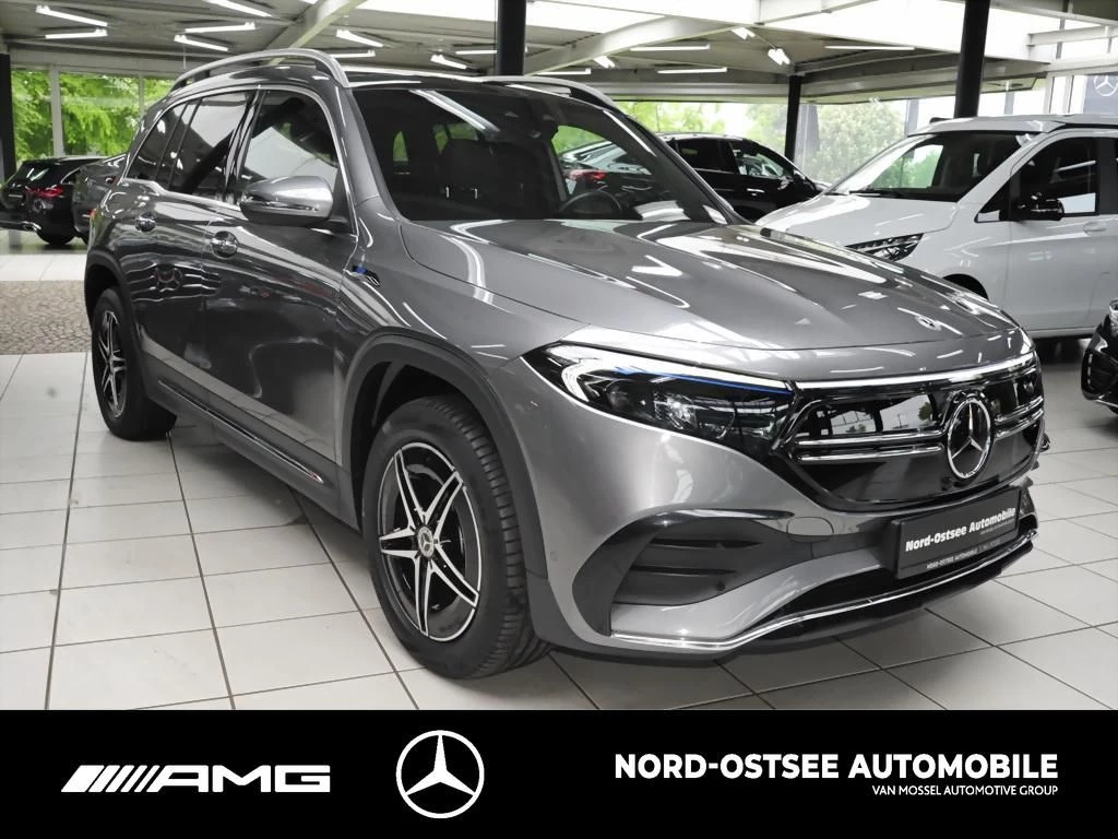 Mercedes-Benz EQB 300 4M AMG PANO KAMERA LED DISTRONIC SITZHZG AMG Line