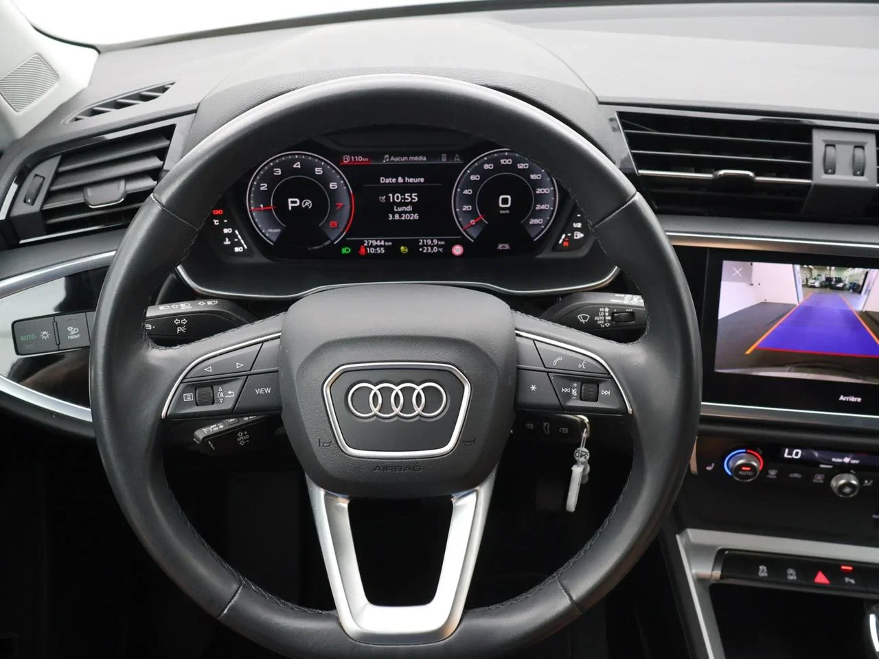 Audi-Q3-image-19