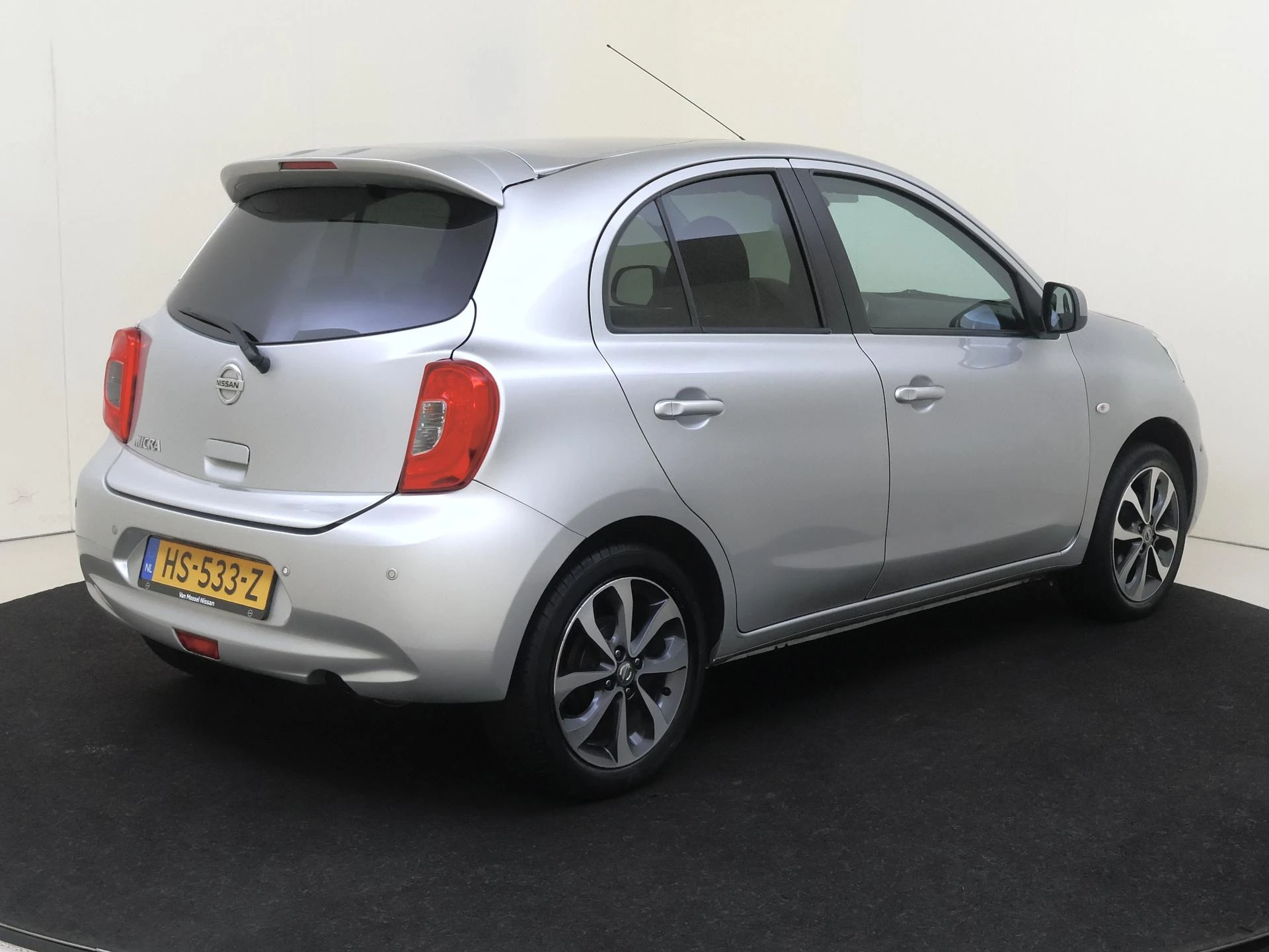 Nissan-Micra-image-3