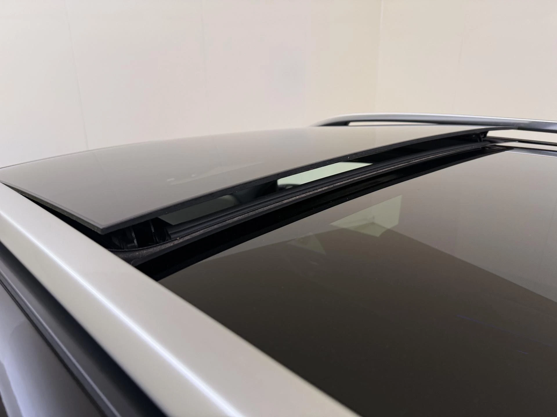 Mercedes-Benz-GLE-image-27