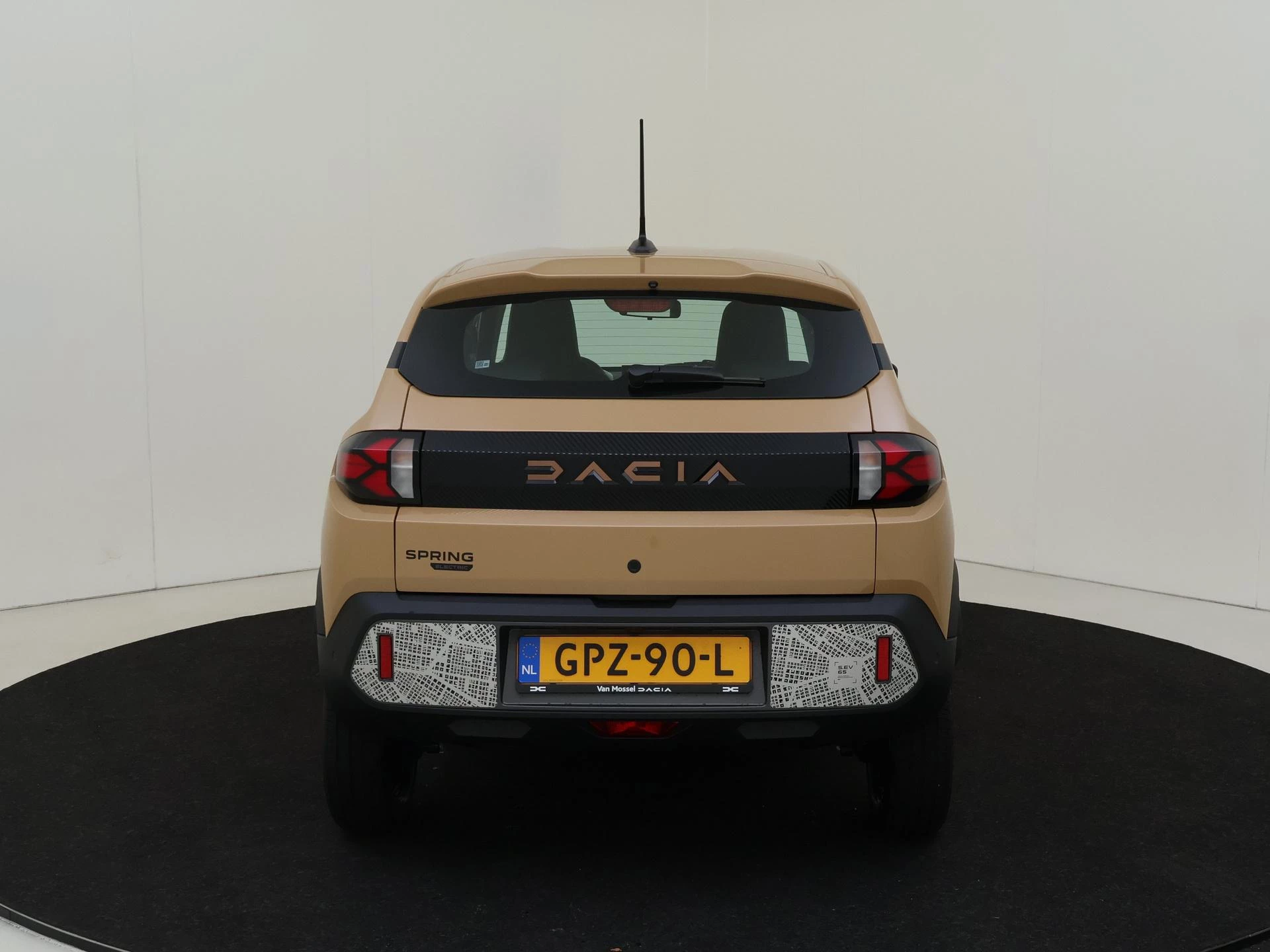 Dacia-Spring-image-7