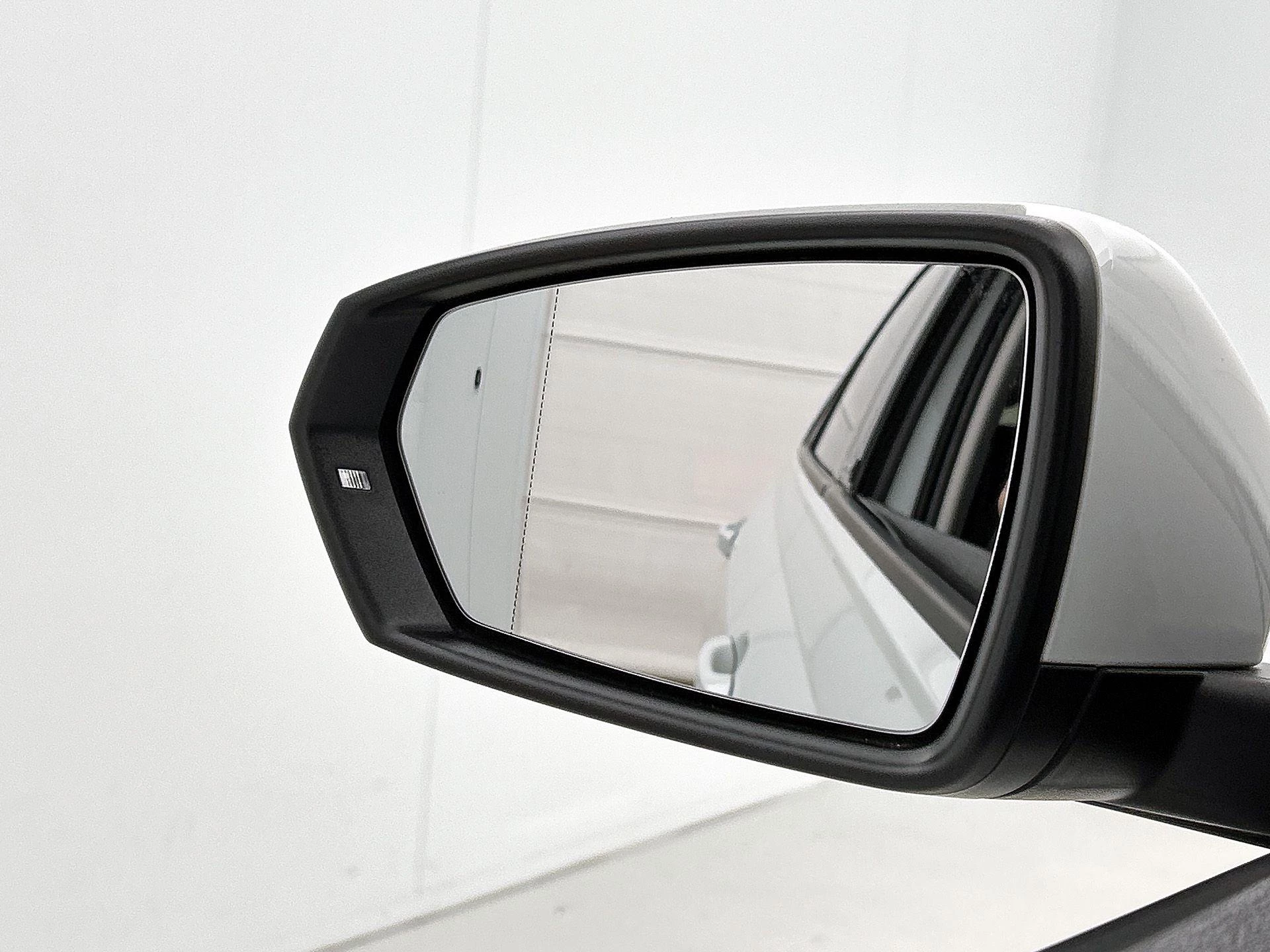 Volkswagen-Polo-image-22