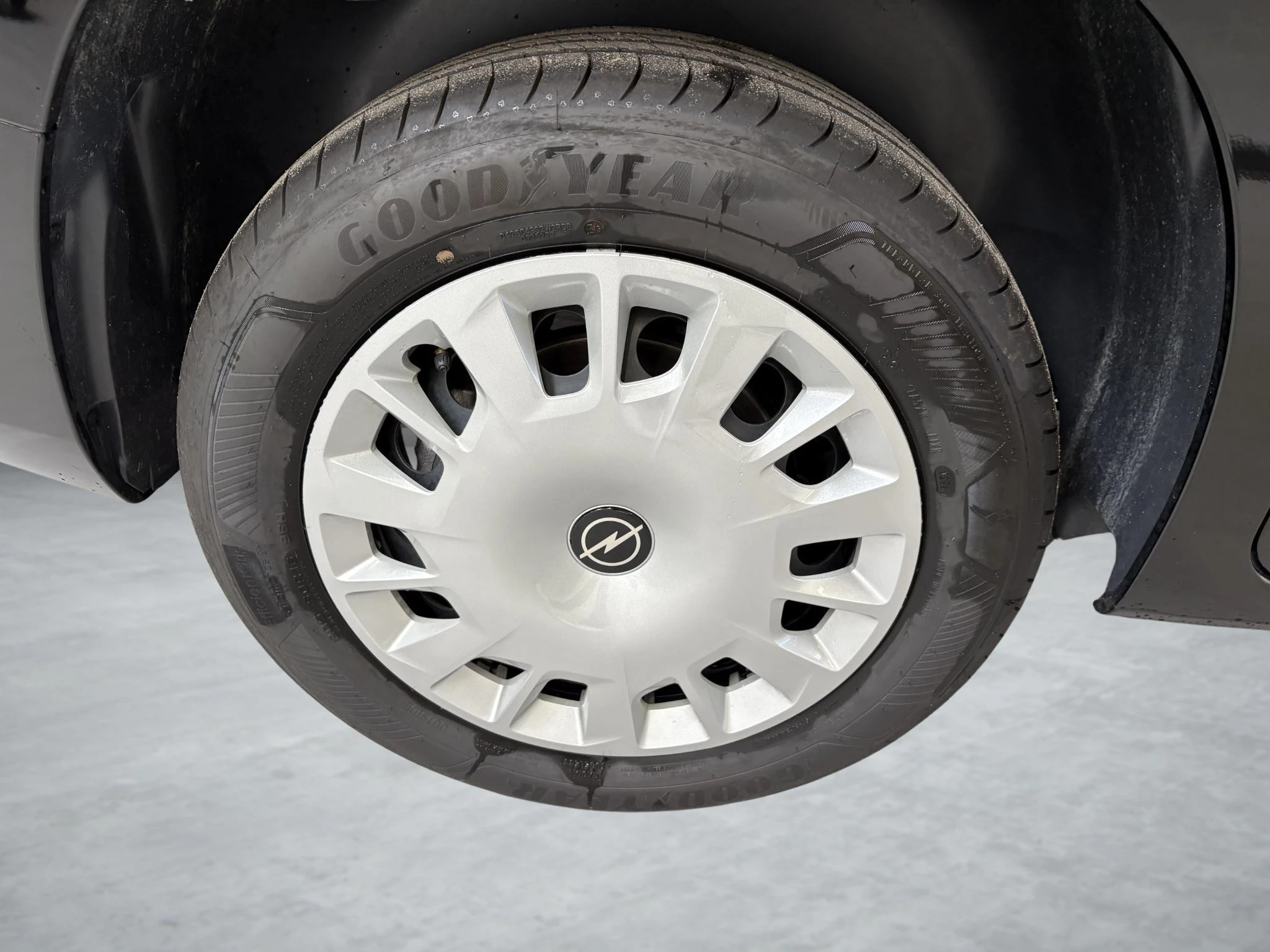 Opel-Combo Life-image-9