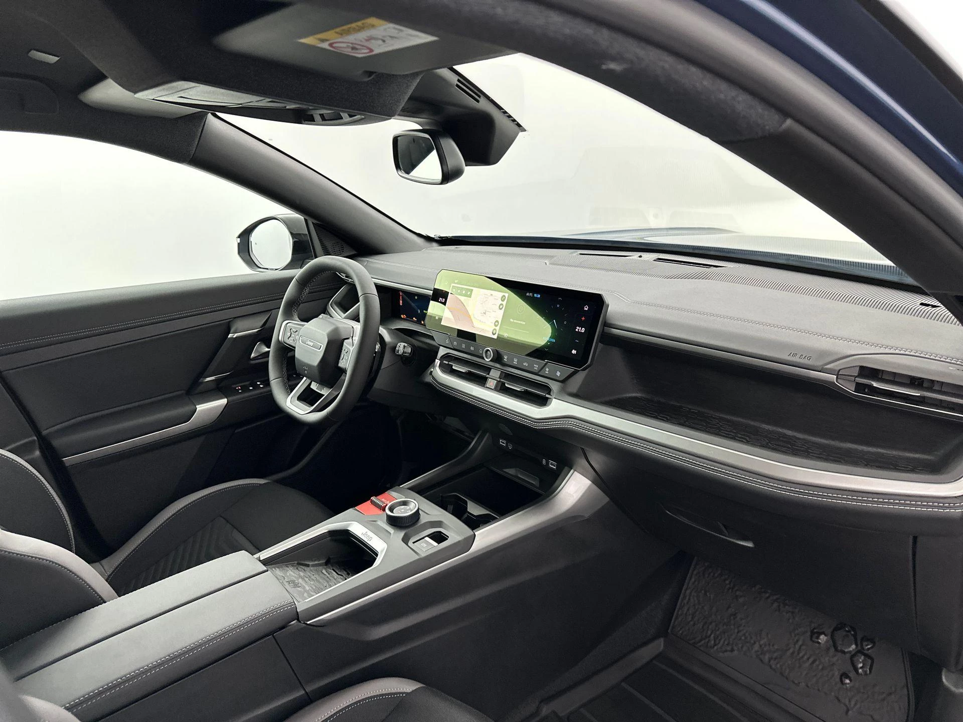 Jeep Compass 74kwh First Edition