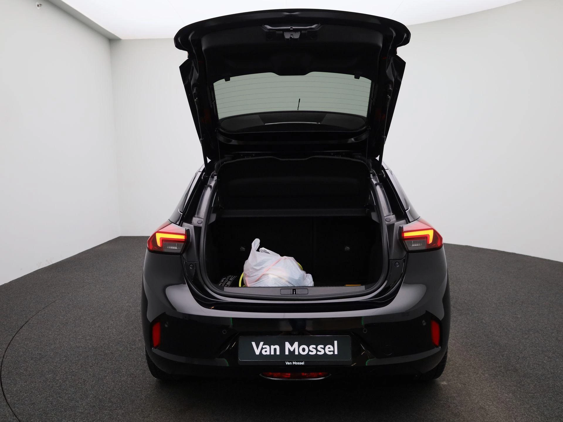 Opel-Corsa-e-image-10