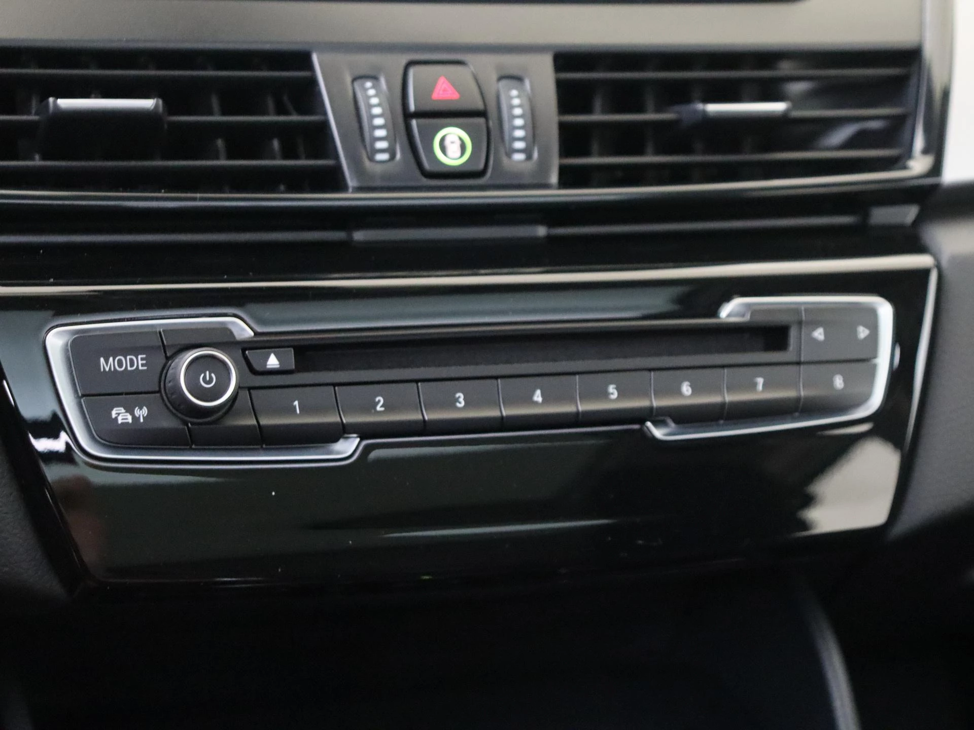 BMW-2 Serie-image-22