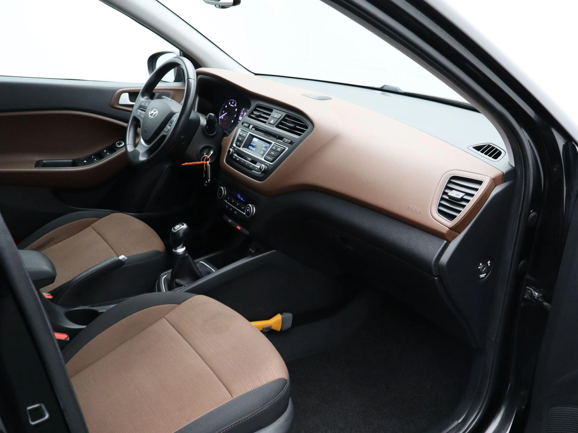 Hyundai-i20-image-29
