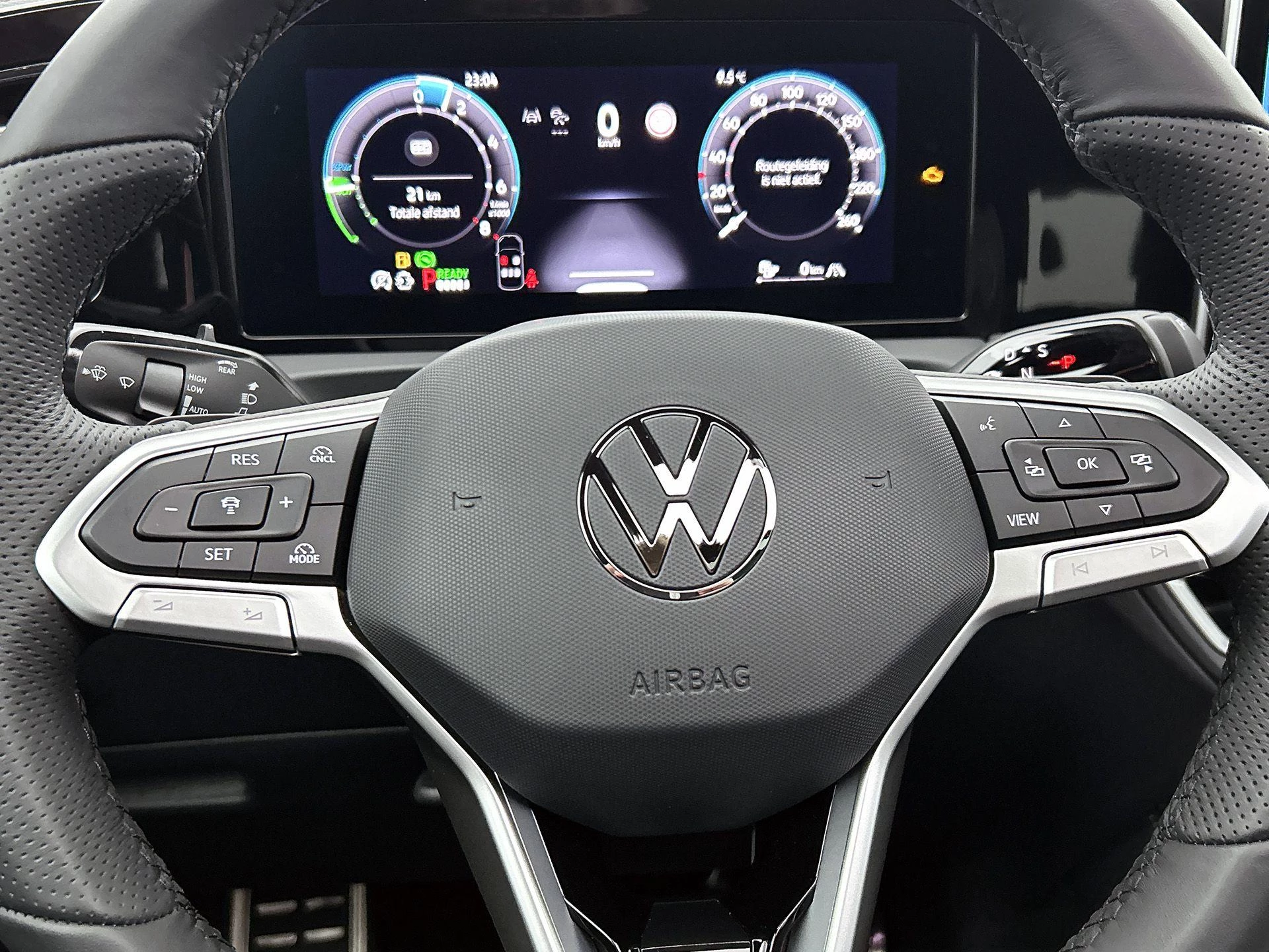 Volkswagen-Tiguan-image-51