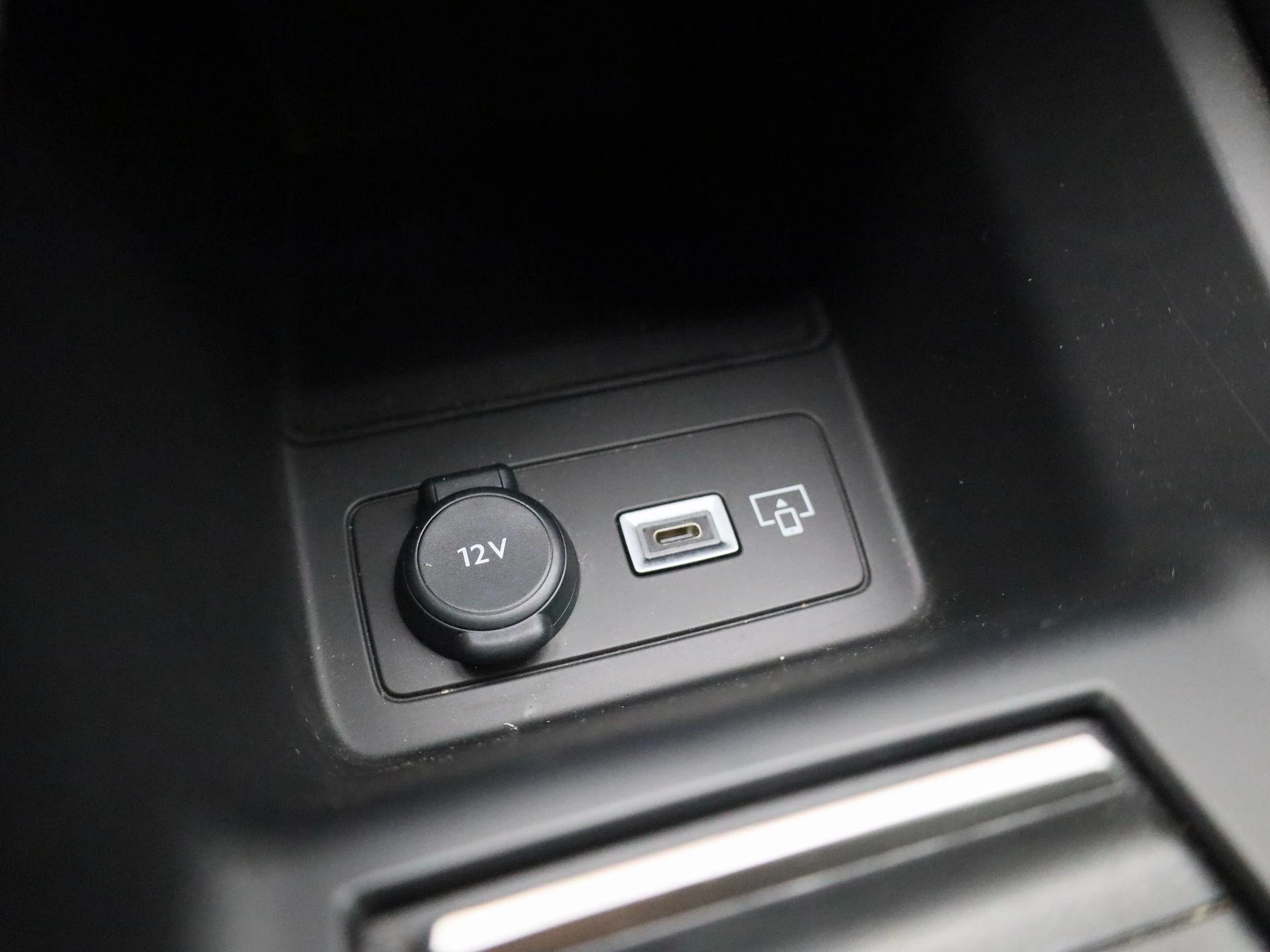 Peugeot e-308 SW e-308 156 Allure