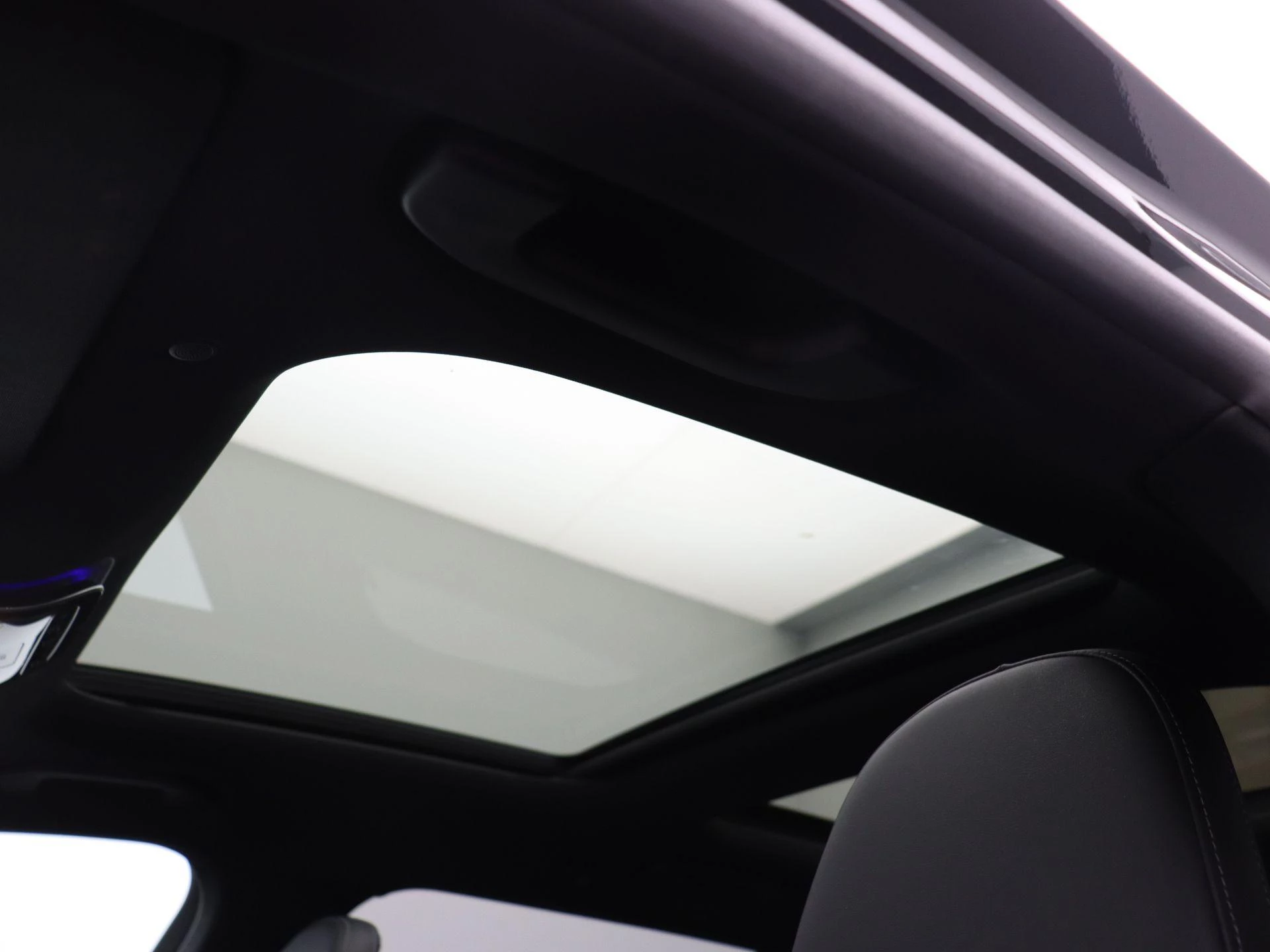 Mercedes-Benz Classe C 300 e AMG Line Estate + PANORAMISCH DAK + NIGHTPAKKET +