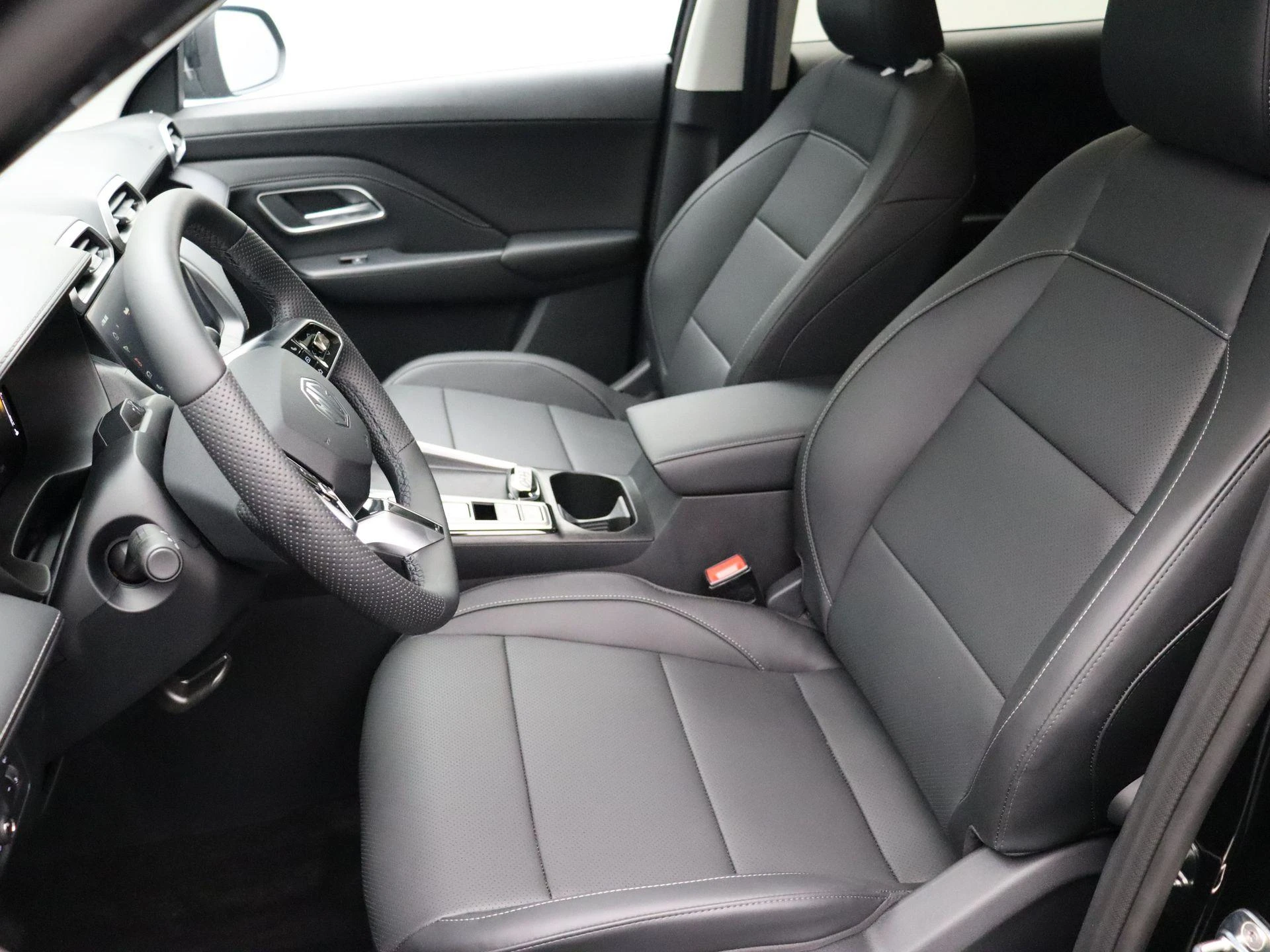 MG-ZS-image-10