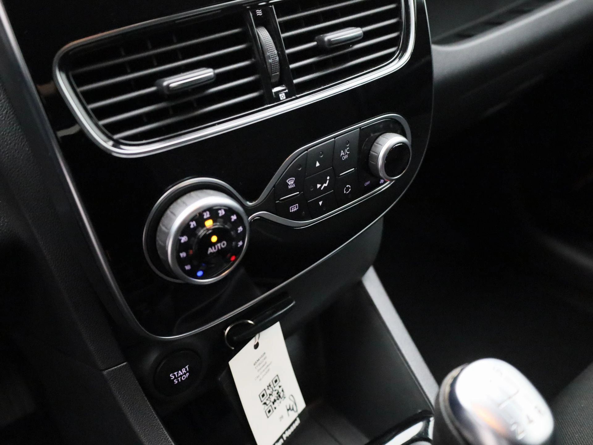 Renault-Clio-image-14