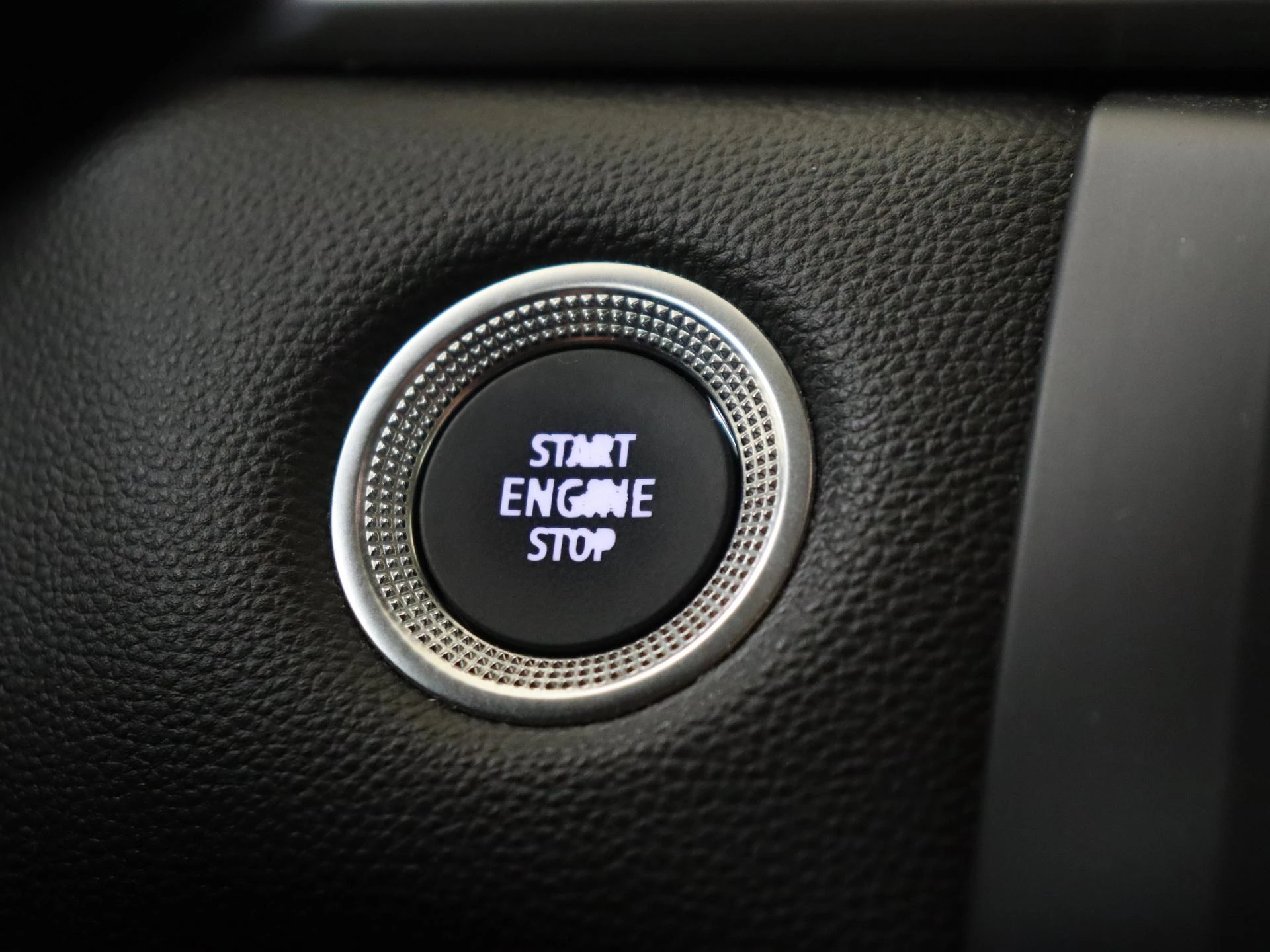 Renault-Captur-image-19