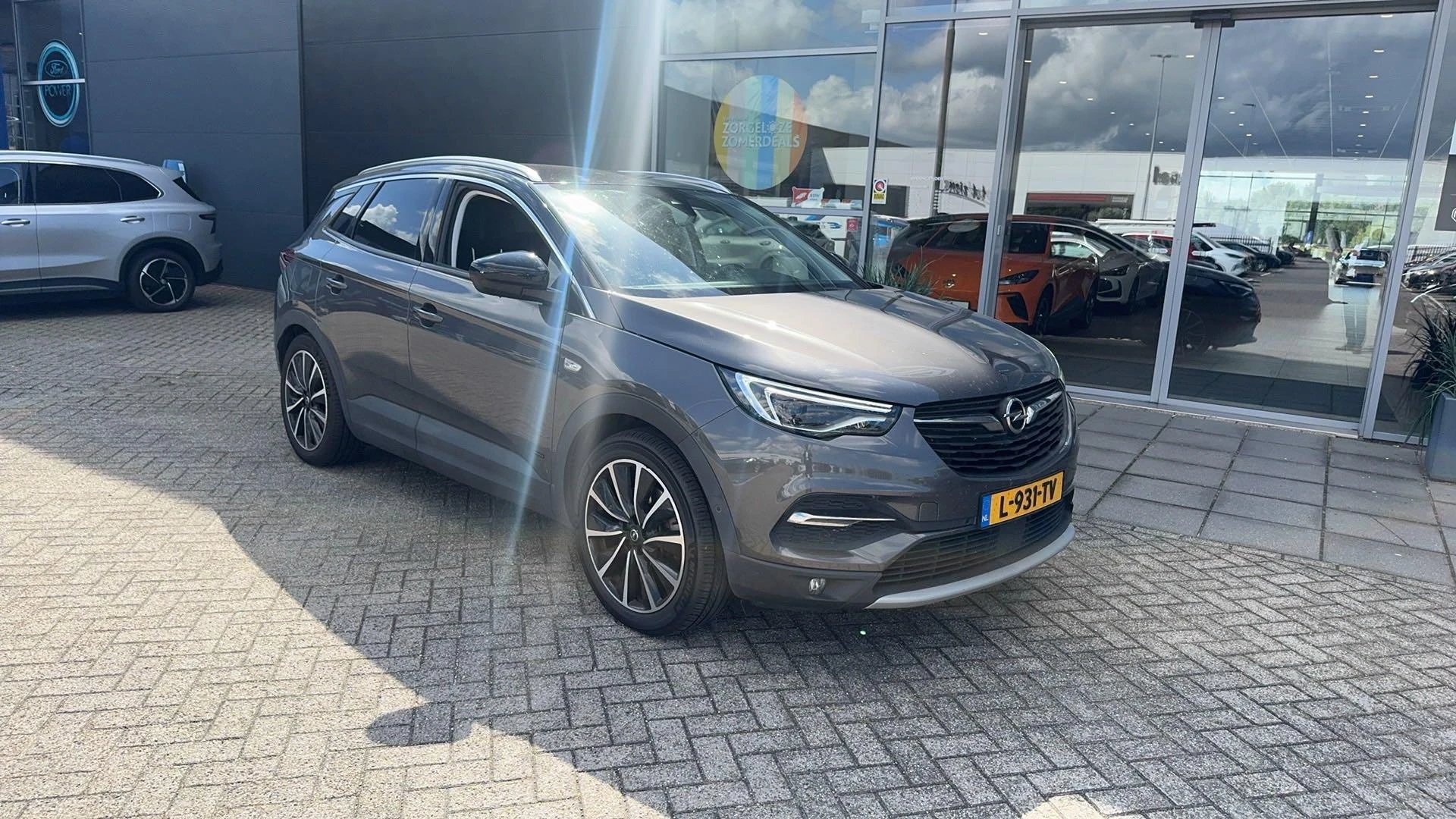 Opel-Grandland X-image-4