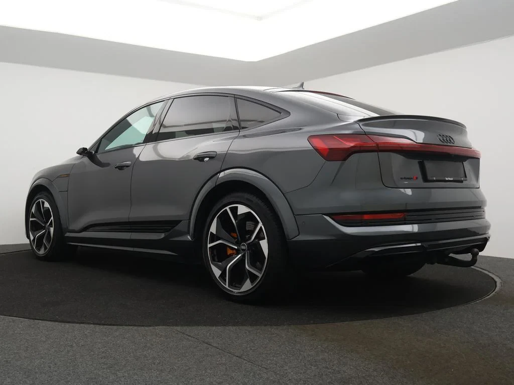 Audi-e-tron-image-5