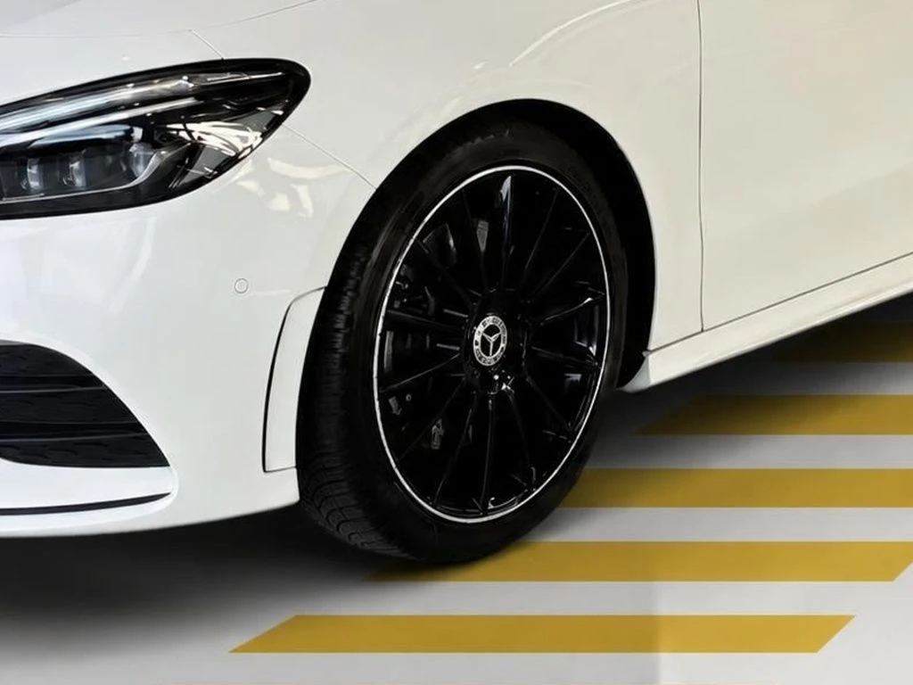 Mercedes-Benz-B-Klasse 250-image-4