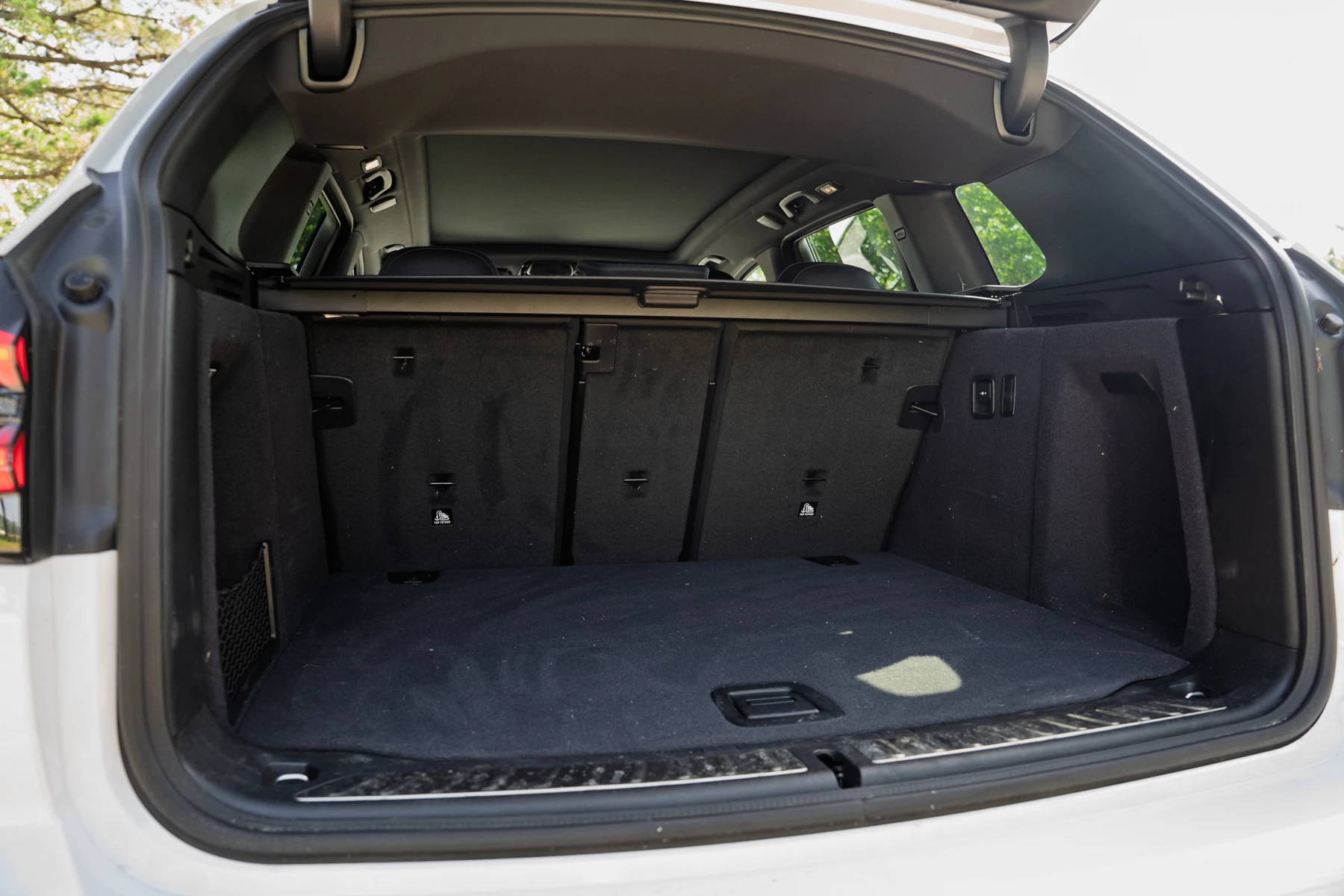 BMW-iX3-image-11