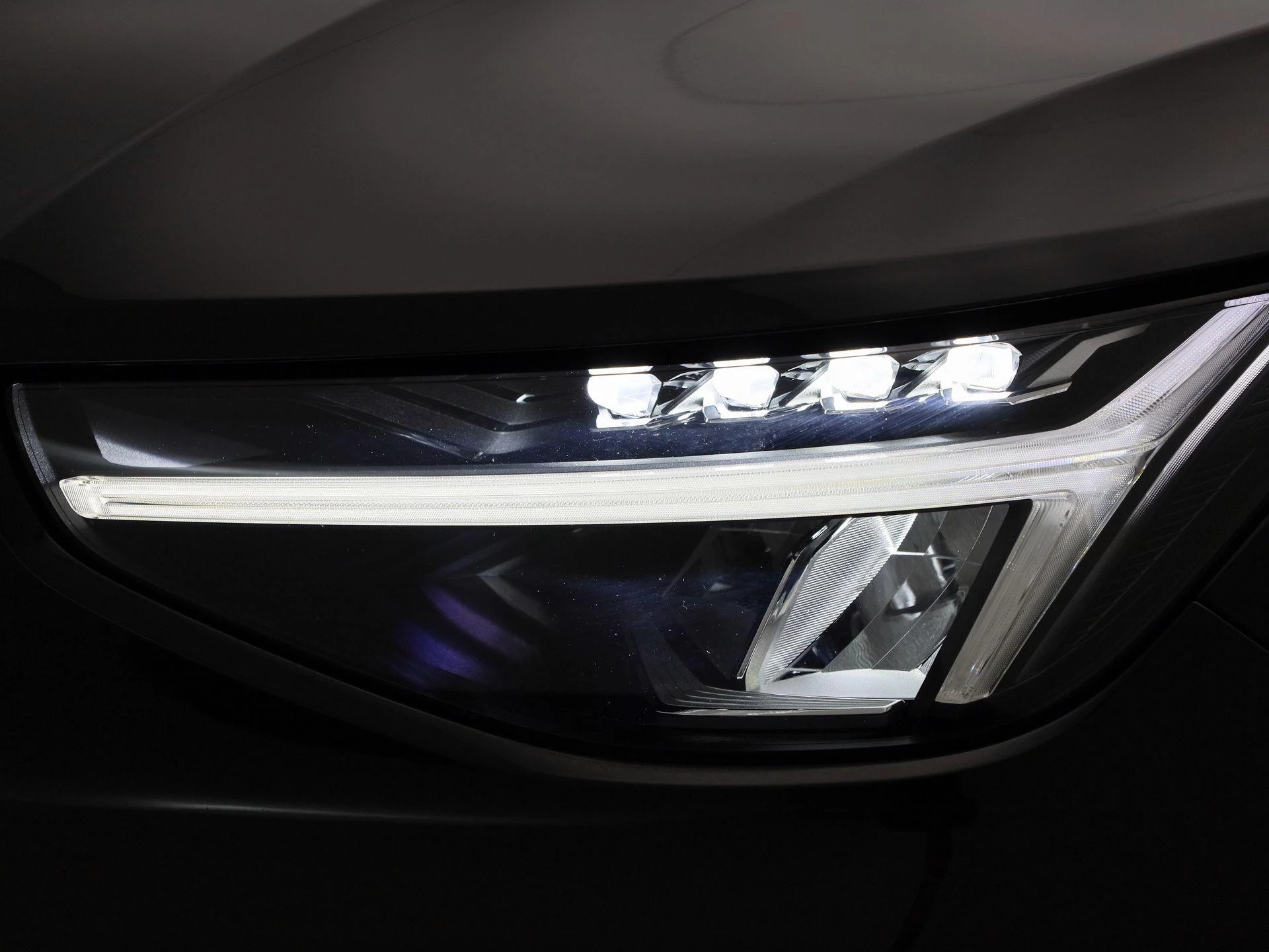 Volvo-XC40-image-13