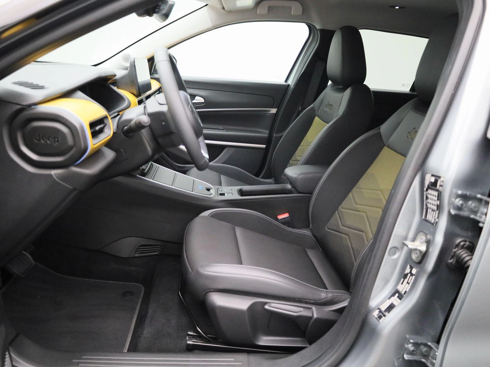 Jeep-Avenger-image-10