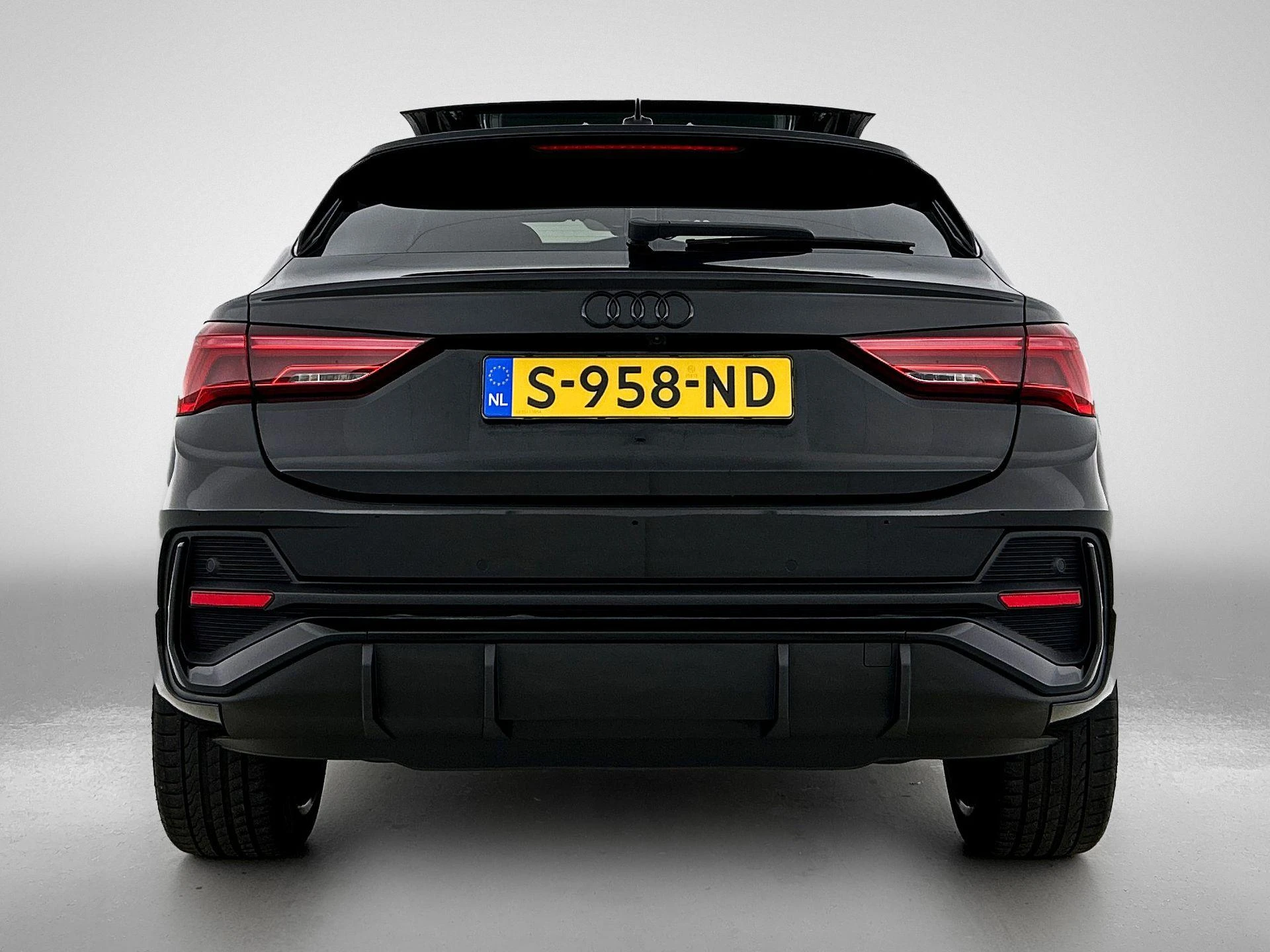 Audi-Q3-image-2